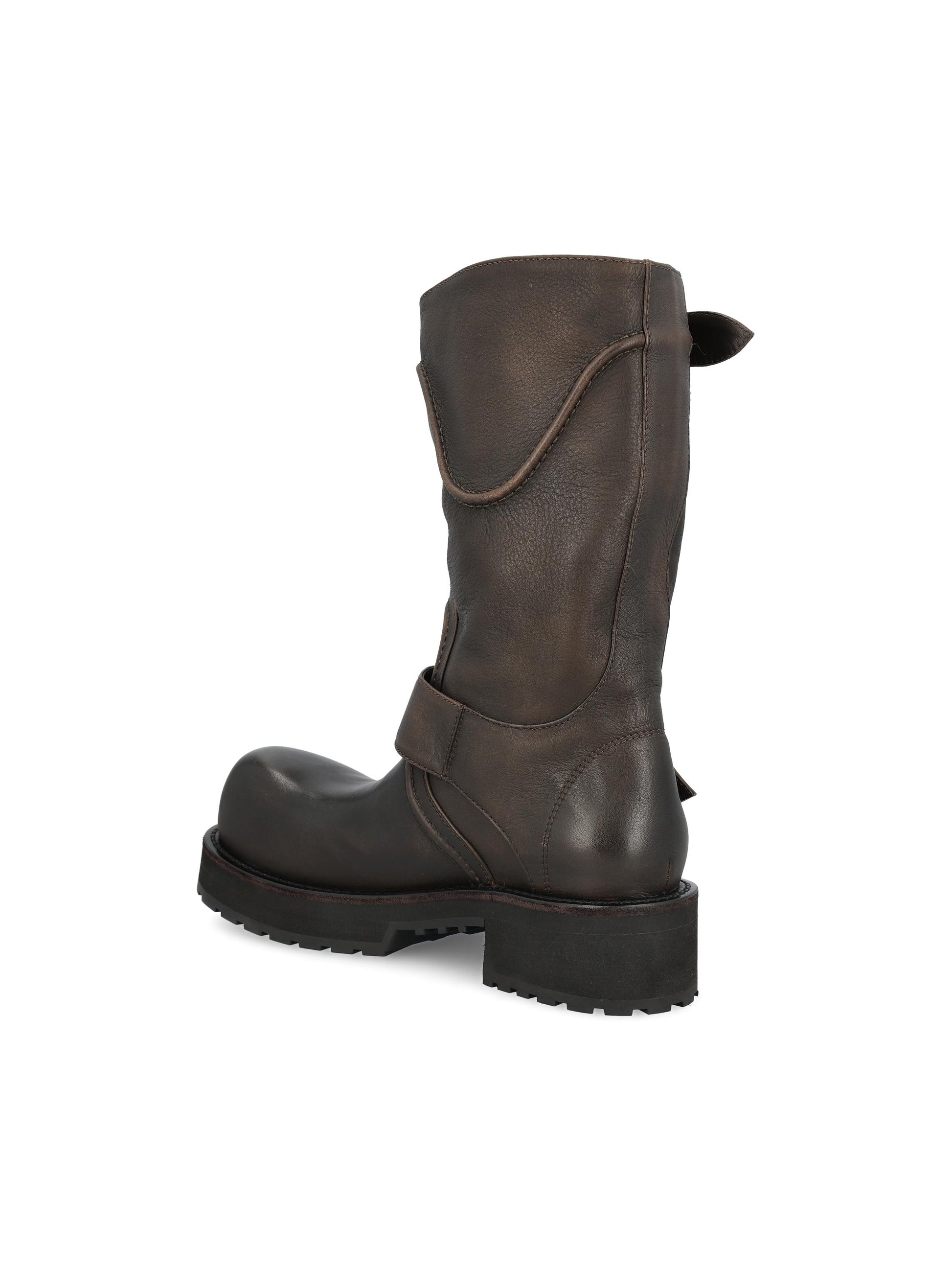 Stivali in pelle di vitello. 833581 WCAL22824 BALENCIAGA 