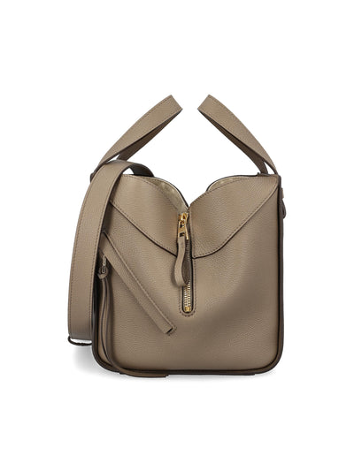 Borsa realizzata in pelle di vitello. A538H13X23 3170 LOEWE 
