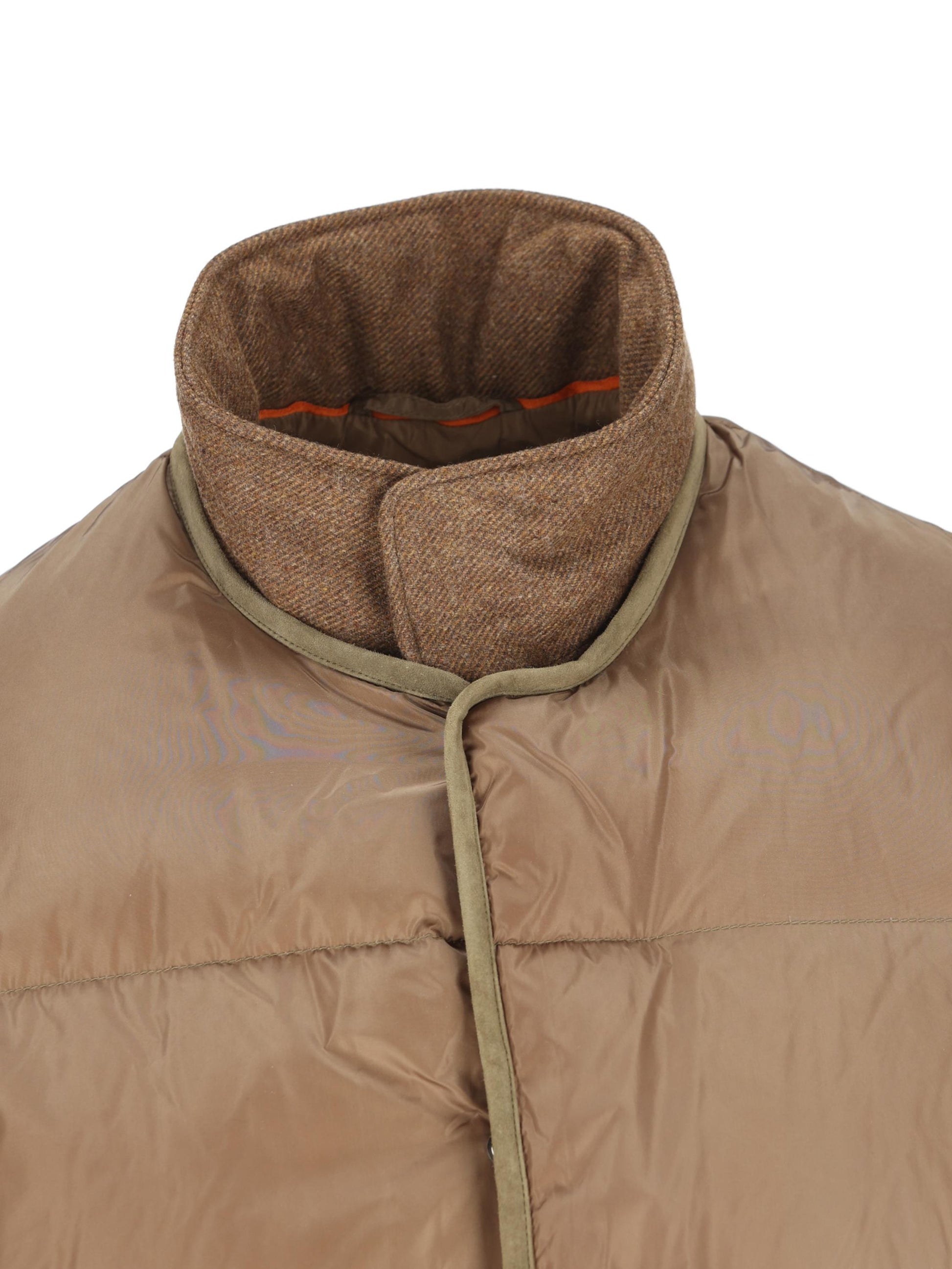 Piumino realizzato in poliammide. X1M3451159RXSO C407 TOD'S 