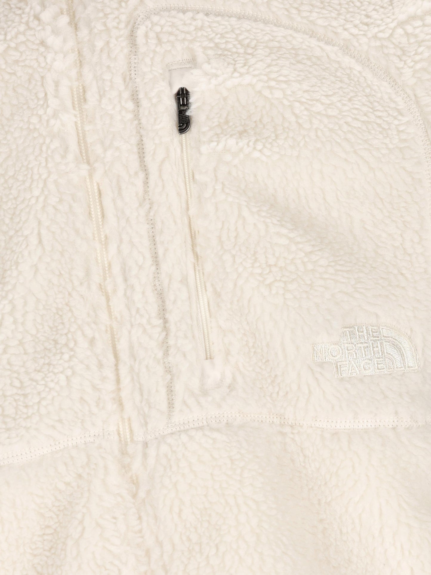 Pile realizzato in poliestere. NF0A88Y5 QLI1 THE NORTH FACE 