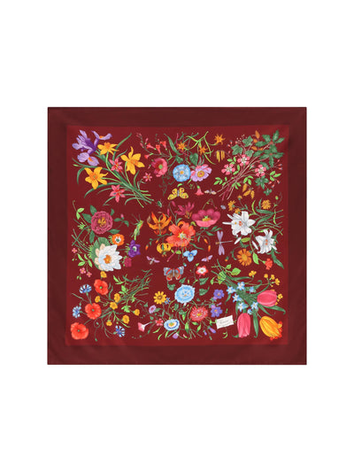 Carré realizzato in seta. 823486 3G0019888 GUCCI 