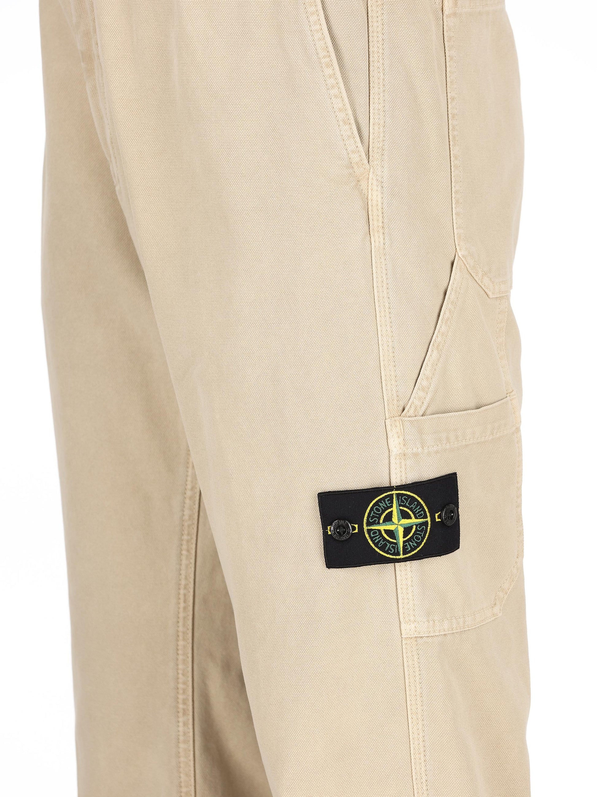 Pantaloni realizzati in cotone. 3100037 S0184V019A STONE ISLAND 