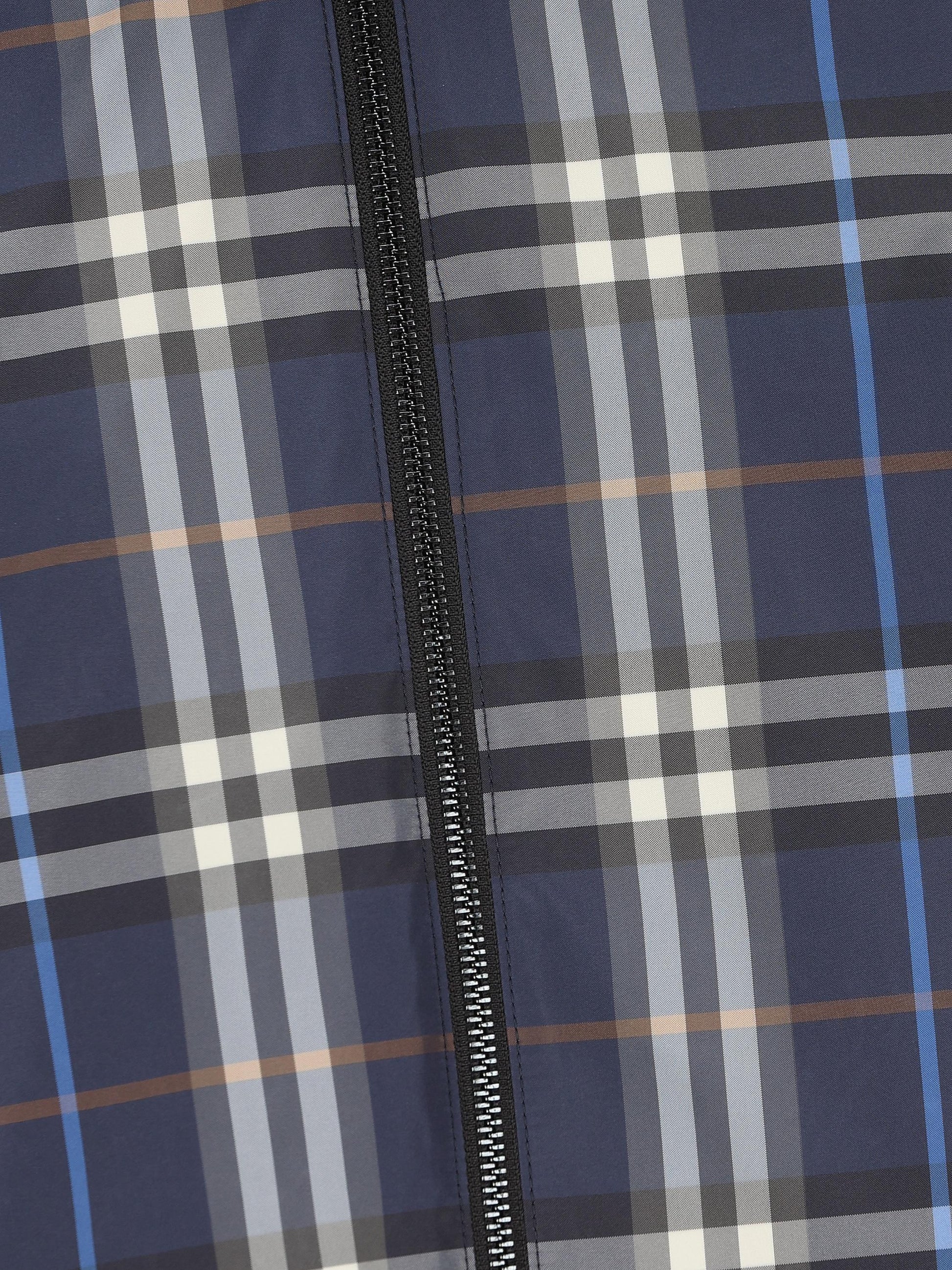 Giacca realizzata in cotone. 8118012 C4008 BURBERRY 