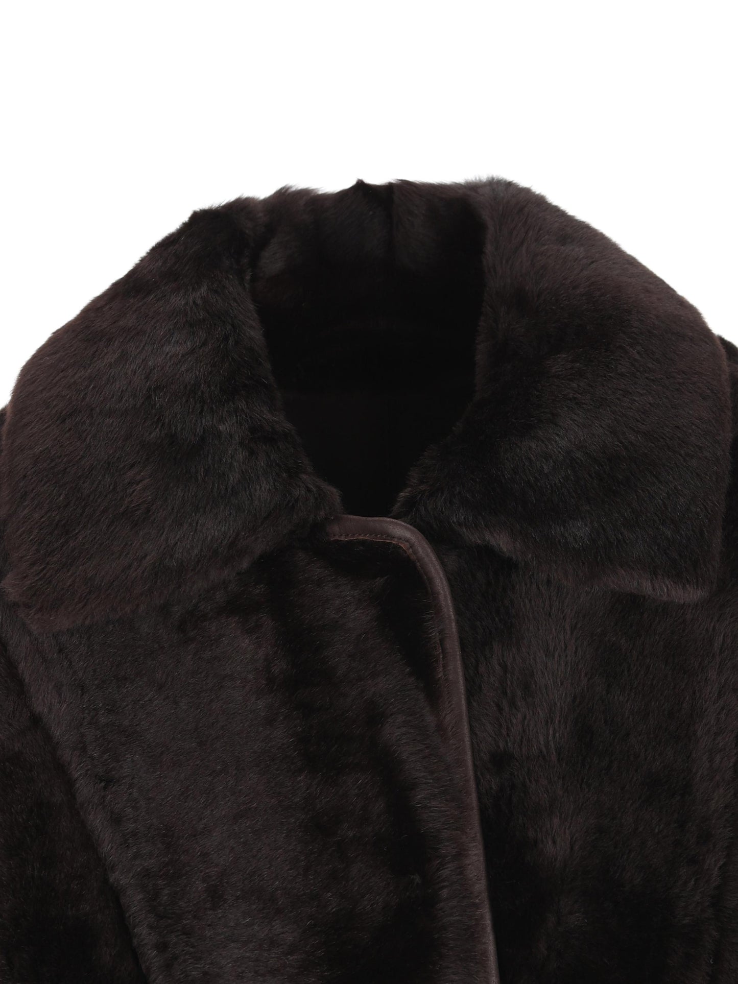 Cappotto realizzato in montone. 2521416015600 002 MAX MARA - ATELIER 