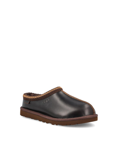 Ciabatte realizzate in pelle. 1163890 IWD UGG 