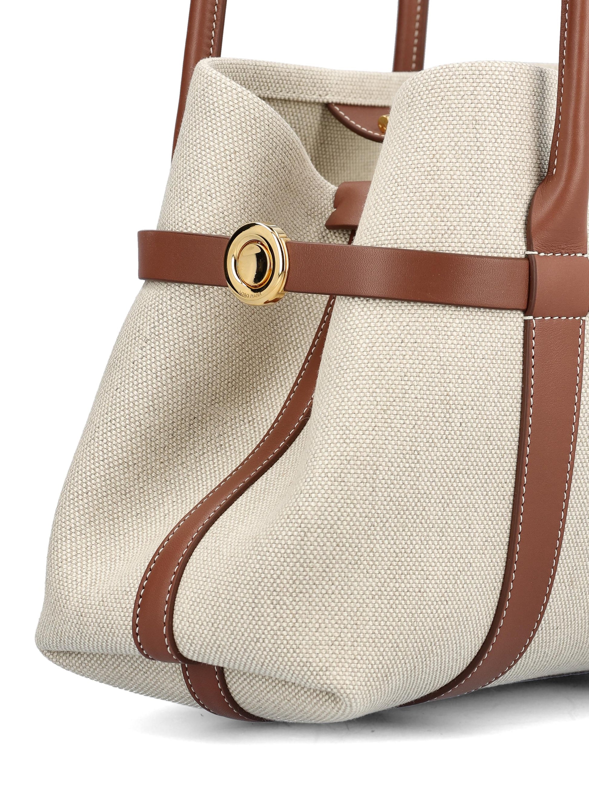 Borsa realizzata in cotone e lino. FAO7477 B4NE LORO PIANA 