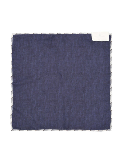 Pochette realizzata in seta. MX8650091 C2425 BRUNELLO CUCINELLI 