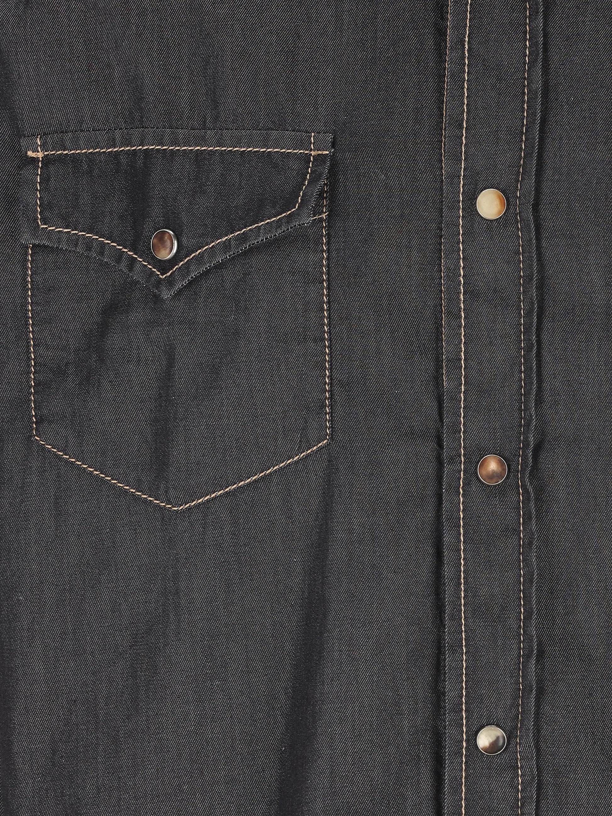 Camicia realizzata in cotone. MR6834008 CYL88 BRUNELLO CUCINELLI 