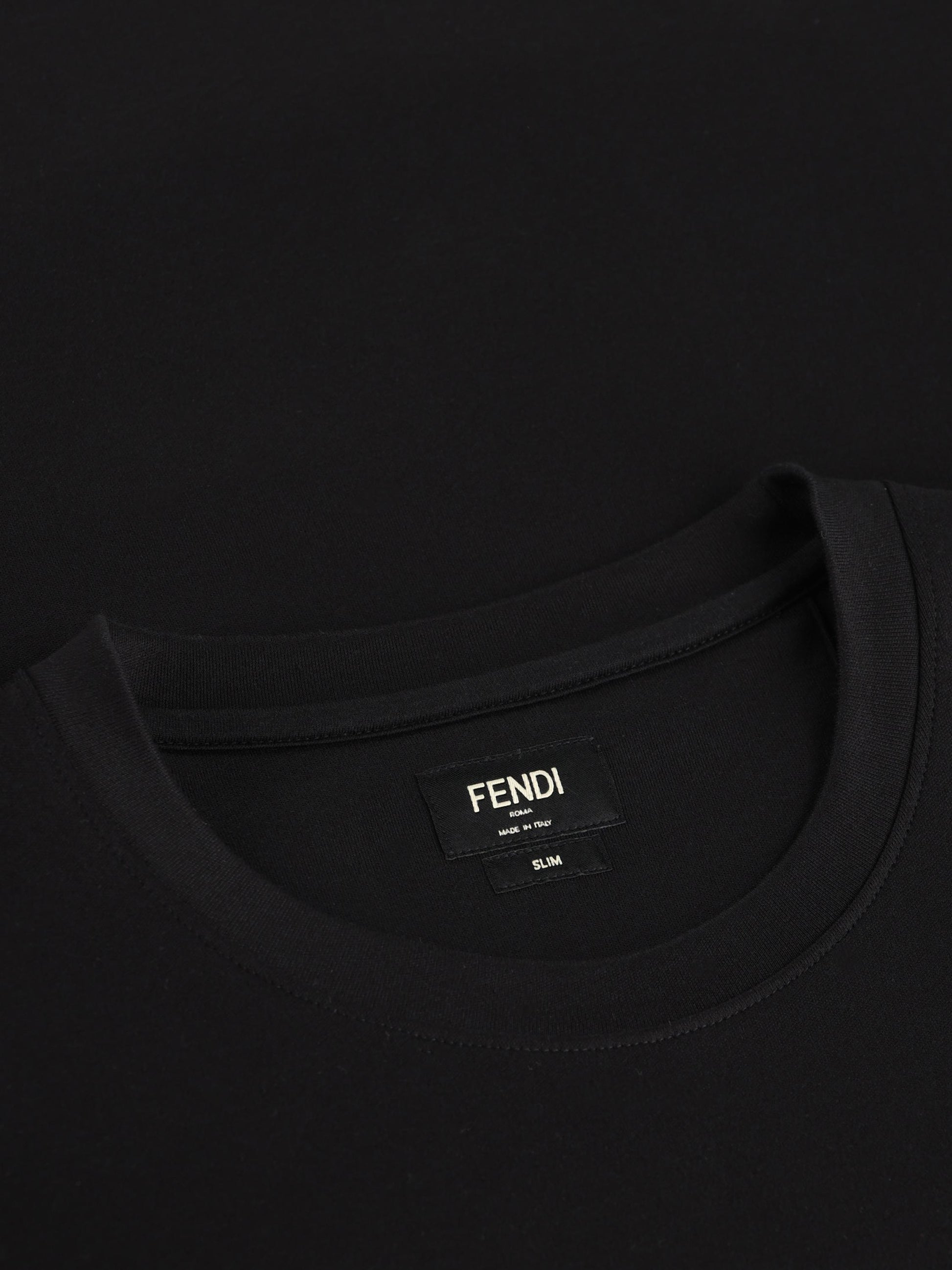 T-Shirt realizzata in cotone. FY1319 AY0GF0QA1 FENDI 