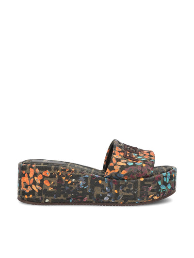 Slide realizzate in tessuto FF. 8R8515 AWD7F1V94 FENDI 