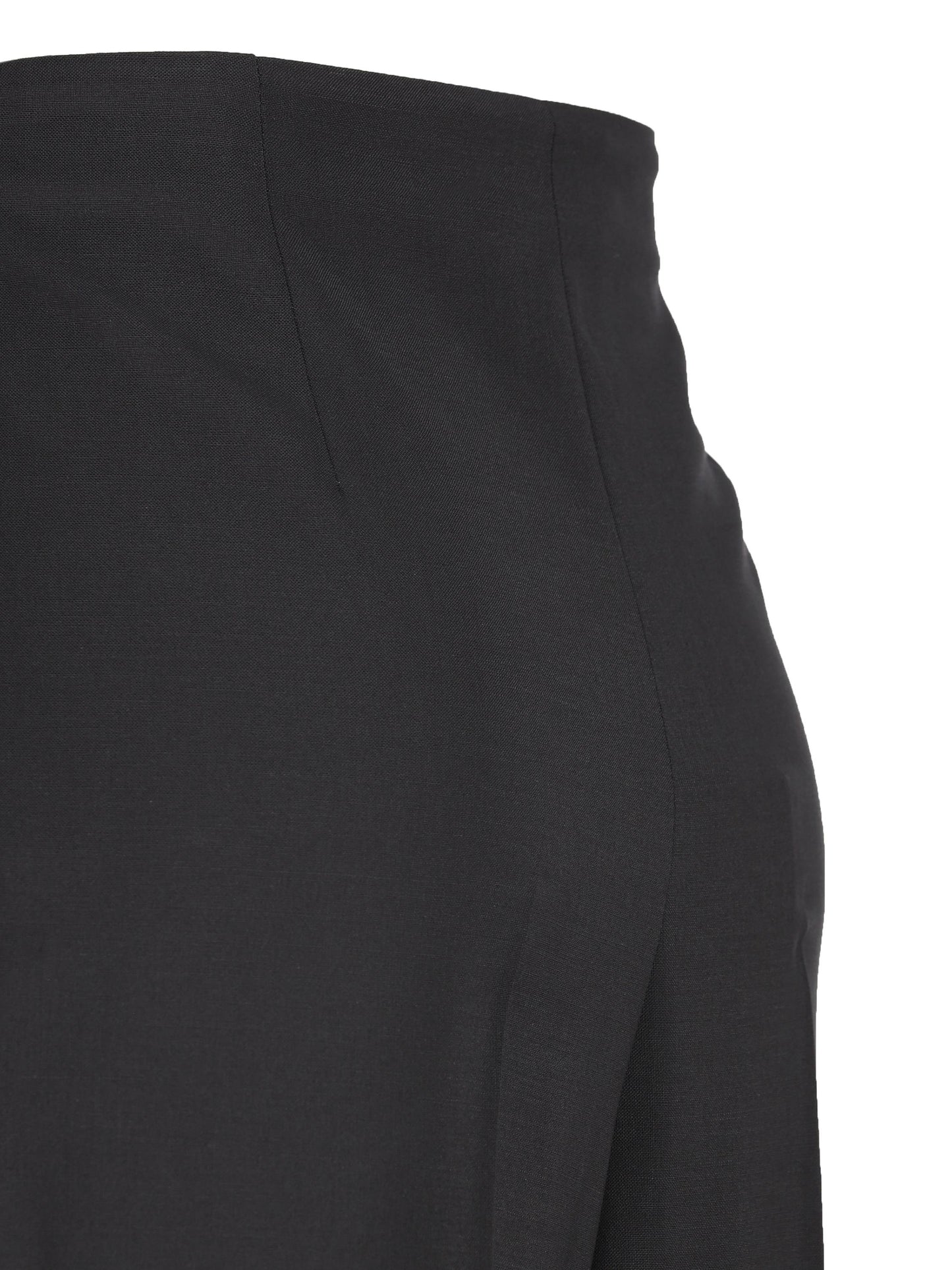 Pantaloni realizzati in lana e mohair. FR6655 AQ3HF0GME FENDI 