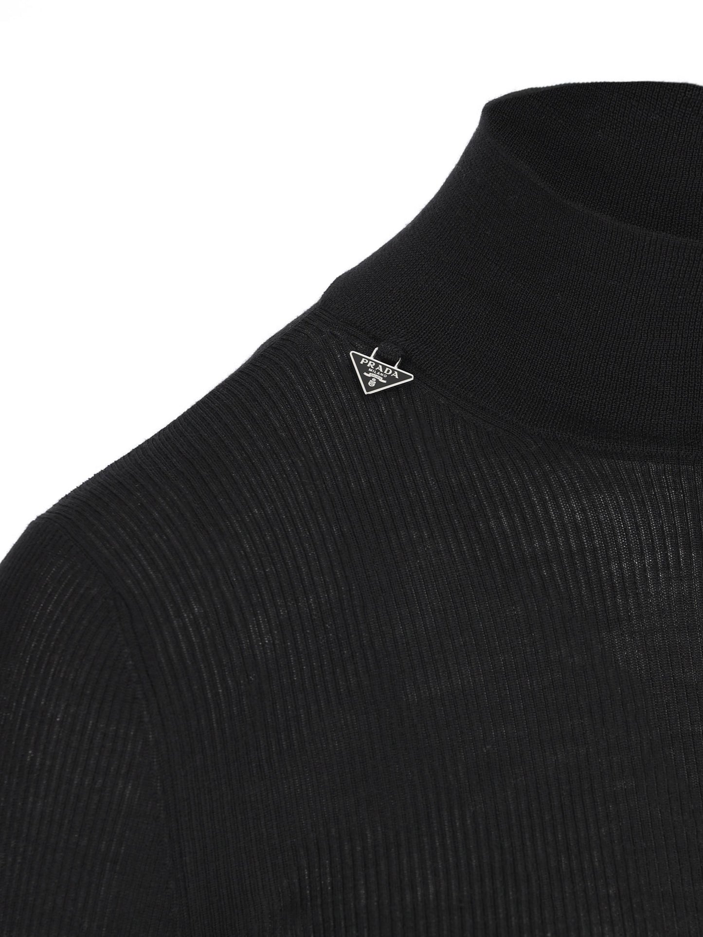 Maglia realizzata in lana vergine. P26567 18PXF0002 PRADA 