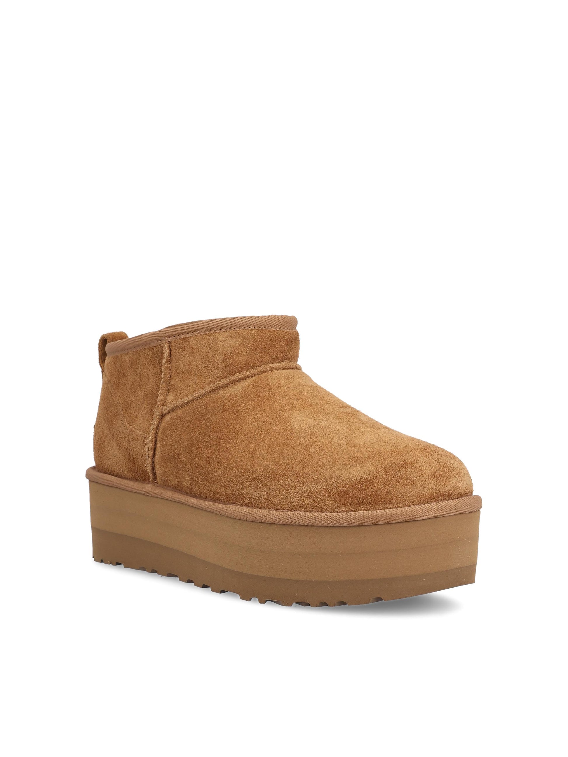 UGG 1135092CHE