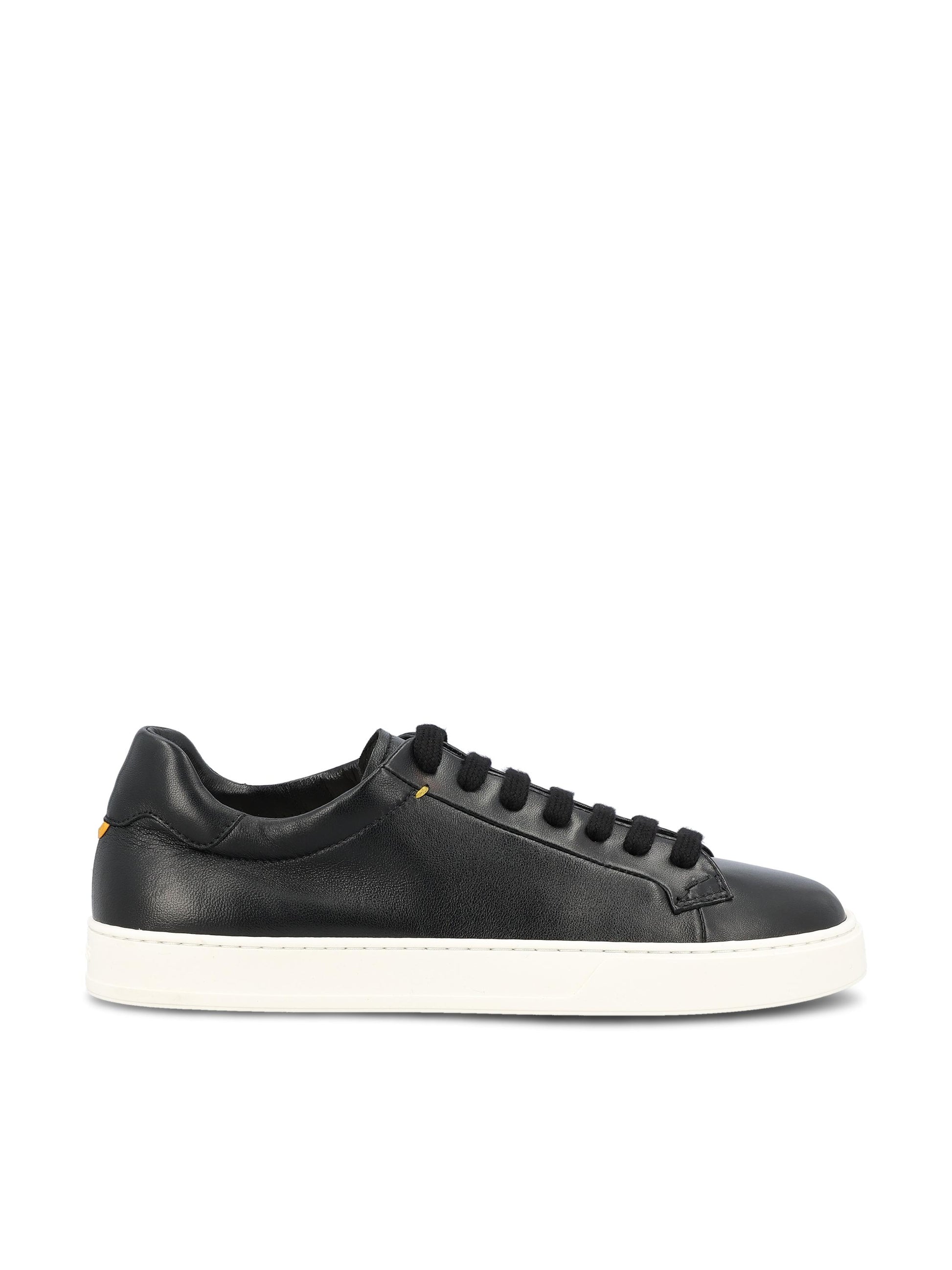 Sneakers realizzate in pelle. DU3552SPENUF281 EN00 DOUCAL'S 