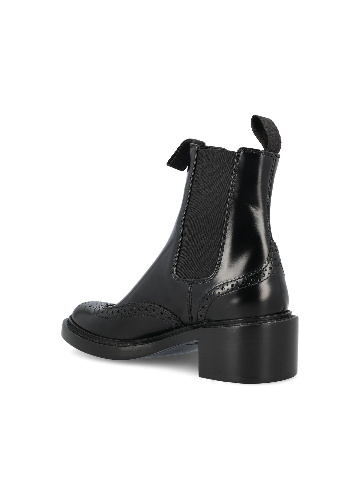 Stivali realizzati in pelle liscia. 841133 AAE8L1000 SAINT LAURENT 