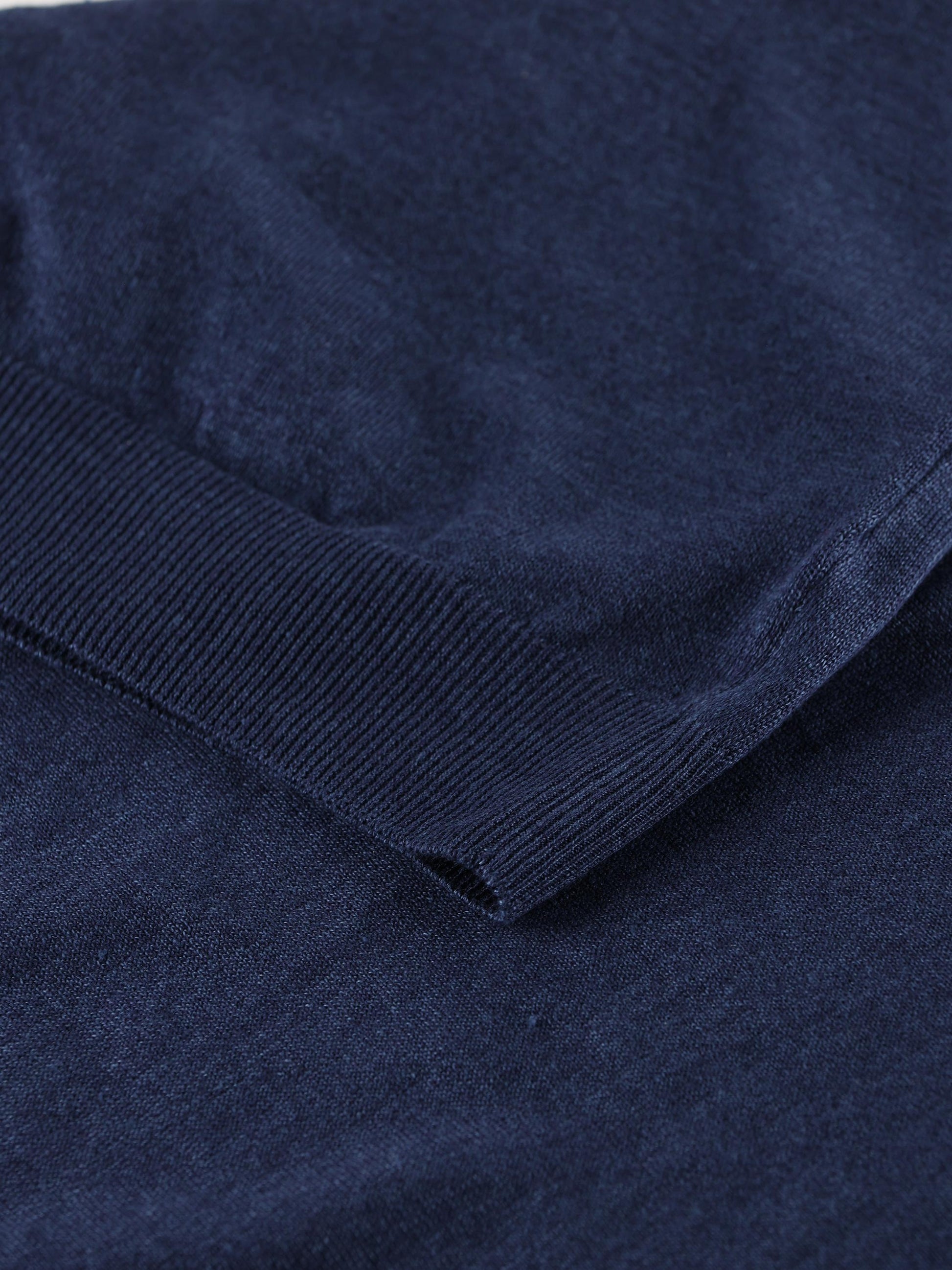 T-Shirt realizzata in lino e cotone. JOSH 598 TAGLIATORE 