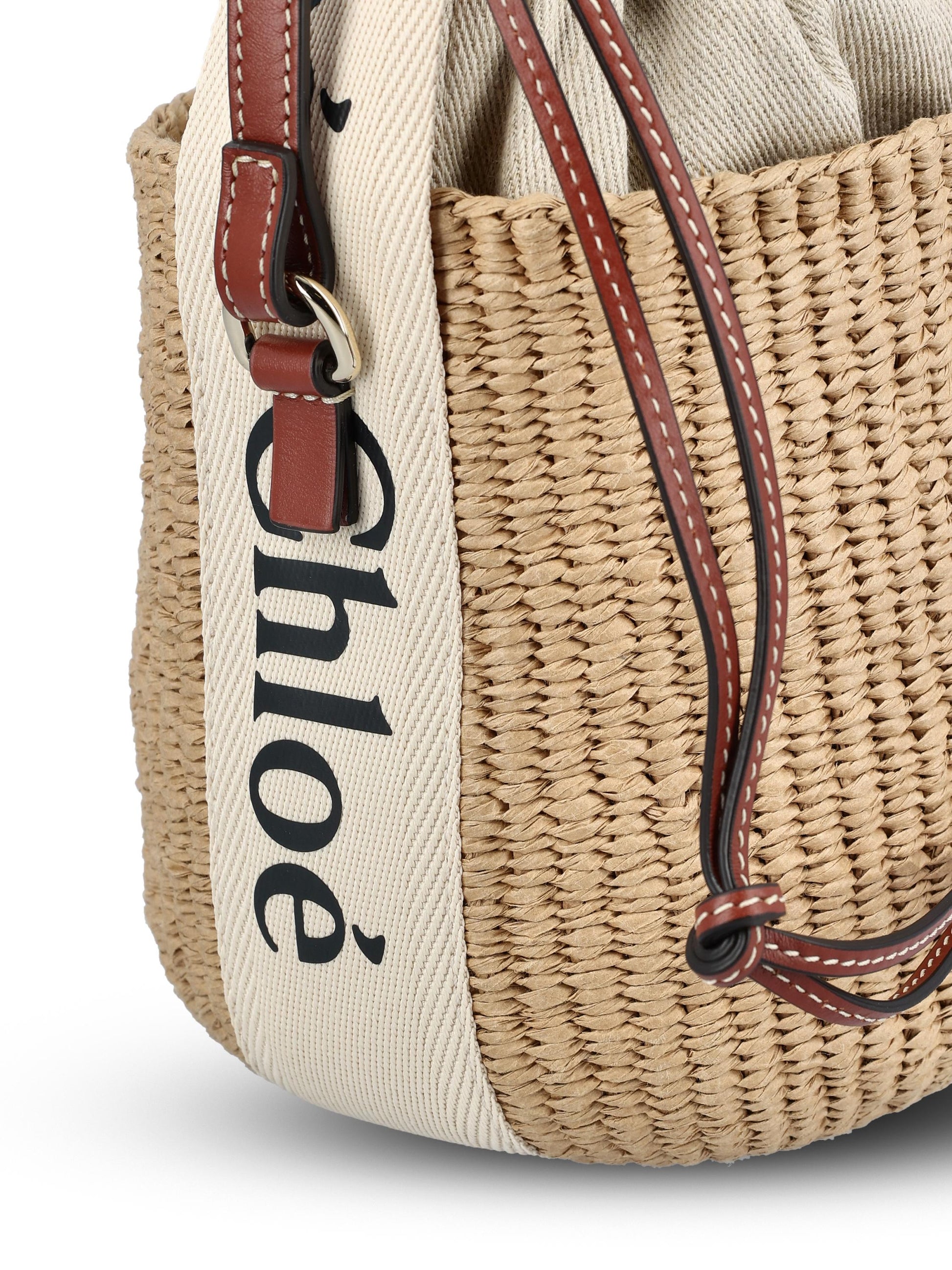 Borsa cesto Woody piccola in fibre naturali CHC22SS381G55 101 CHLOE' 