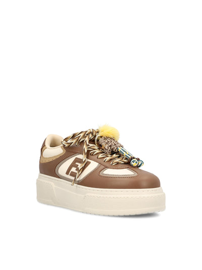 Sneakers realizzate in pelle di vitello. 8E8721 AY9NF1TO6 FENDI 