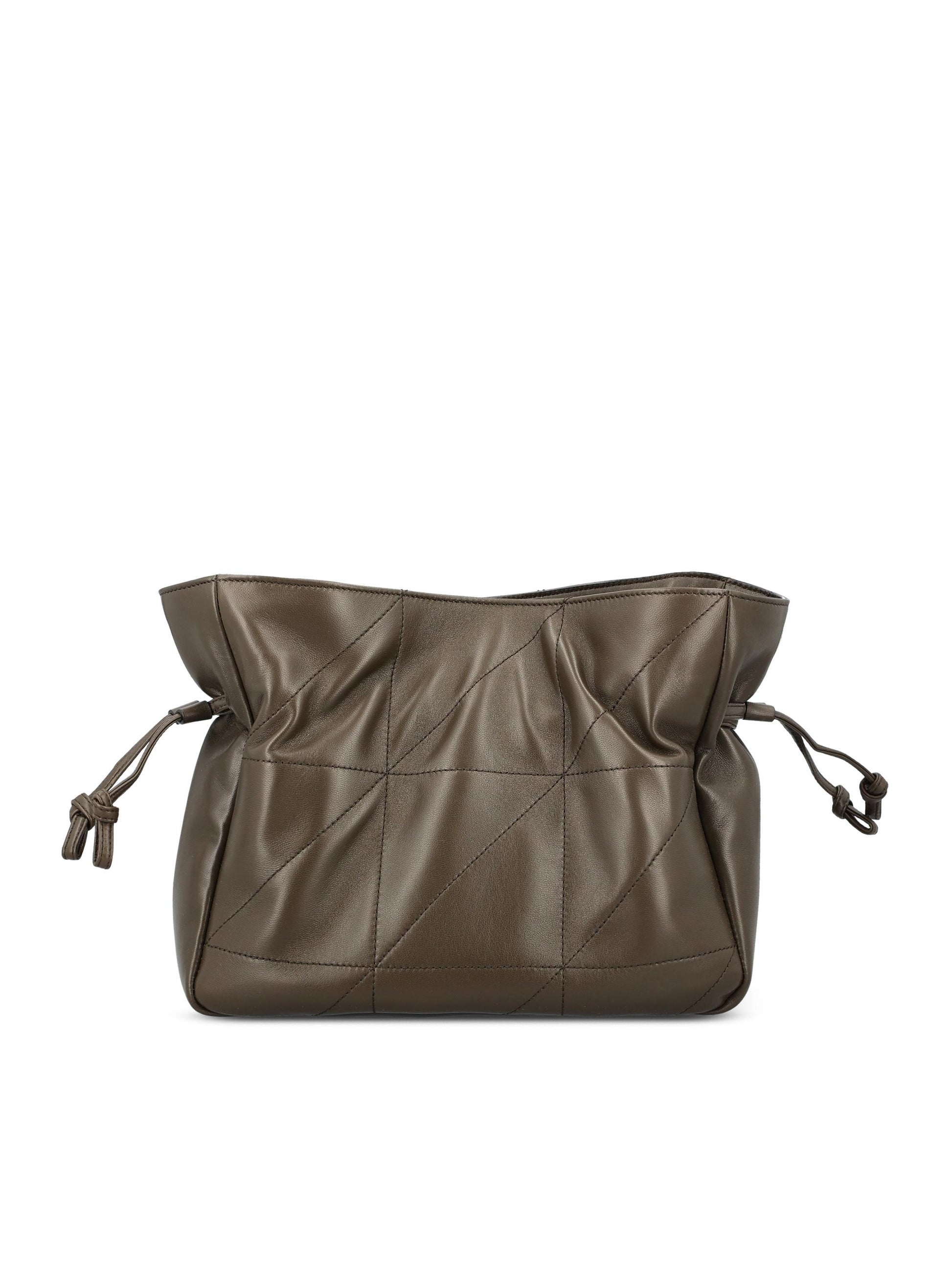 Borsa realizzata in pelle di agnello. 862712 AAB323212 SAINT LAURENT 