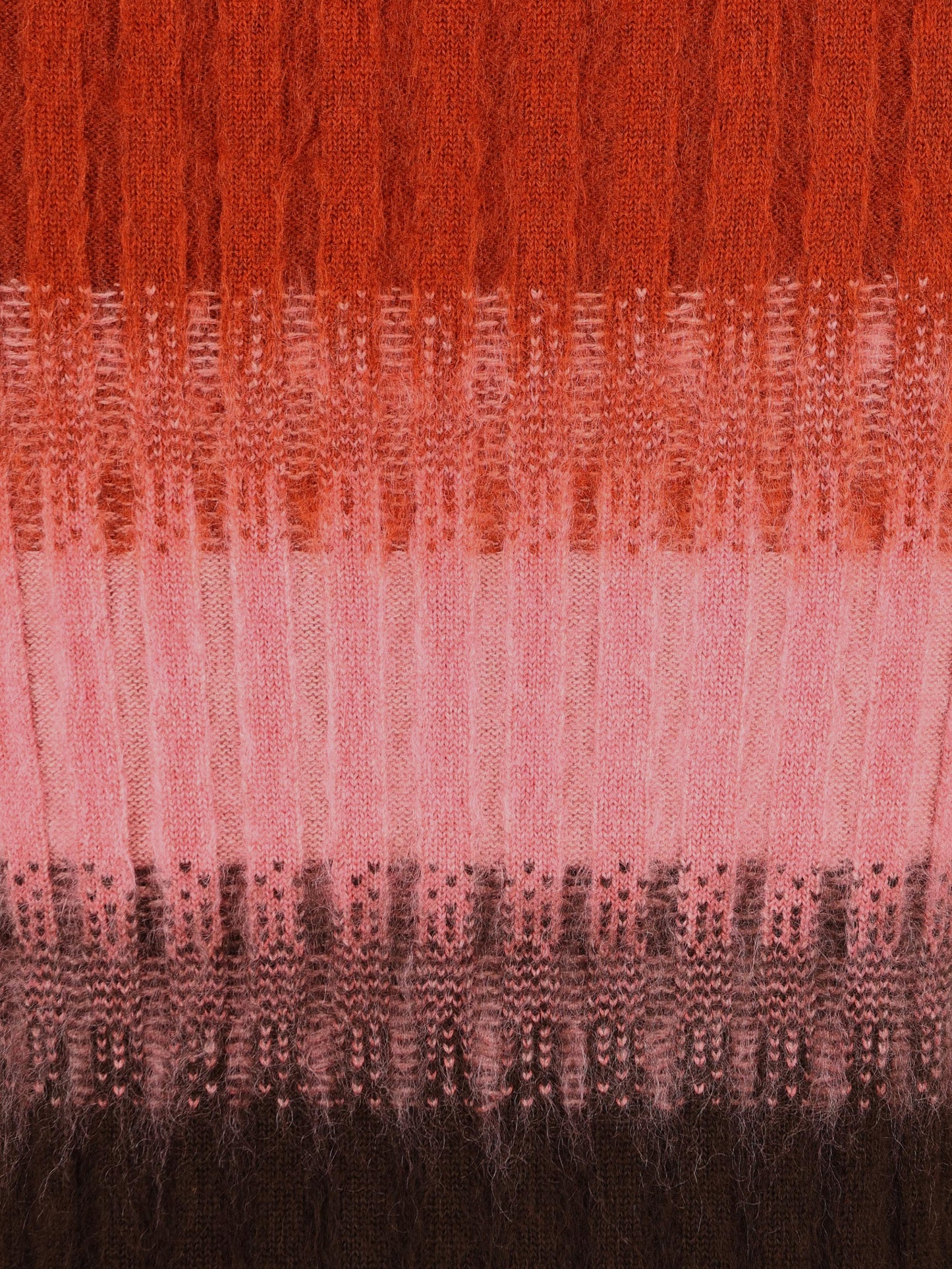 Gonna realizzata in mohair e poliammide. FZQ994 AYLTF1TIN FENDI 