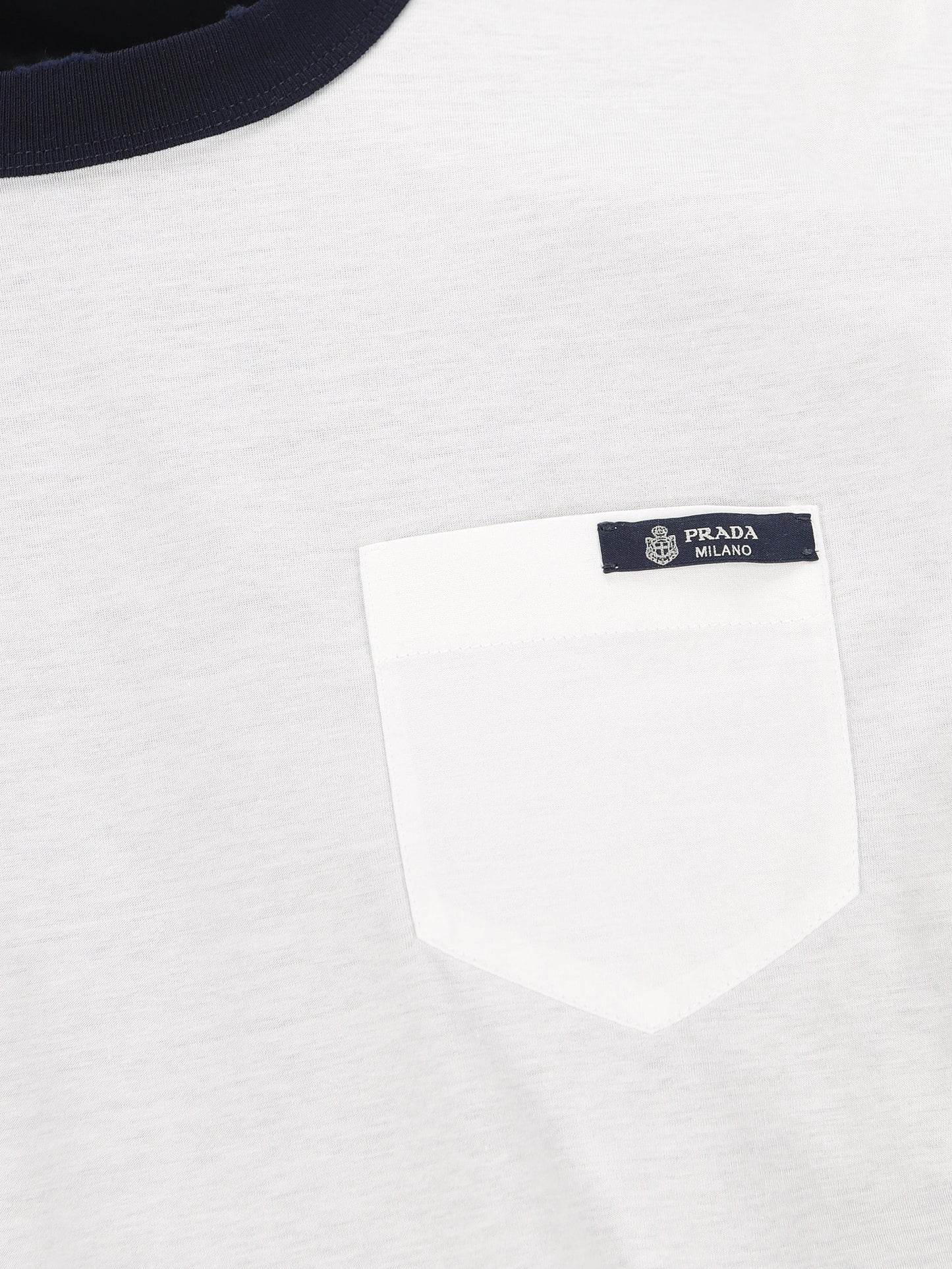 T-Shirt reversibile realizzata in cotone. UJN960 1801F057G PRADA 