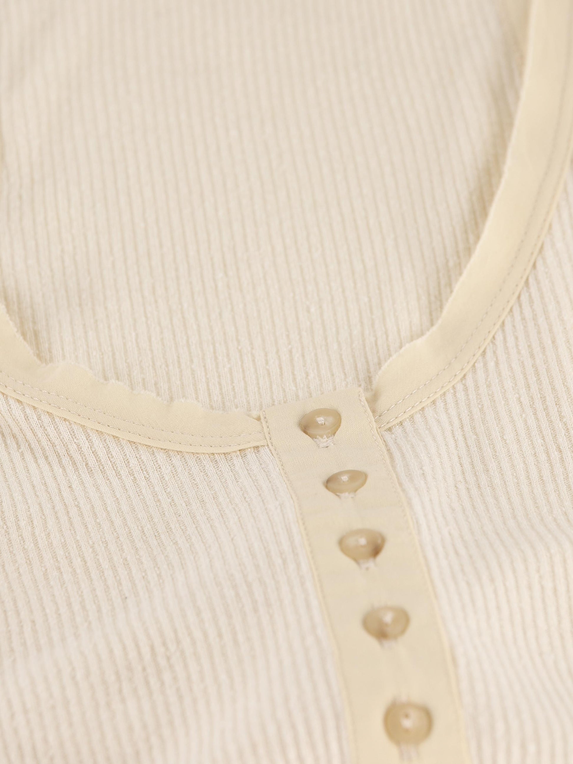 Top realizzato in seta. 26ETS0318FA-D2K02I 23EC ISABEL MARANT 