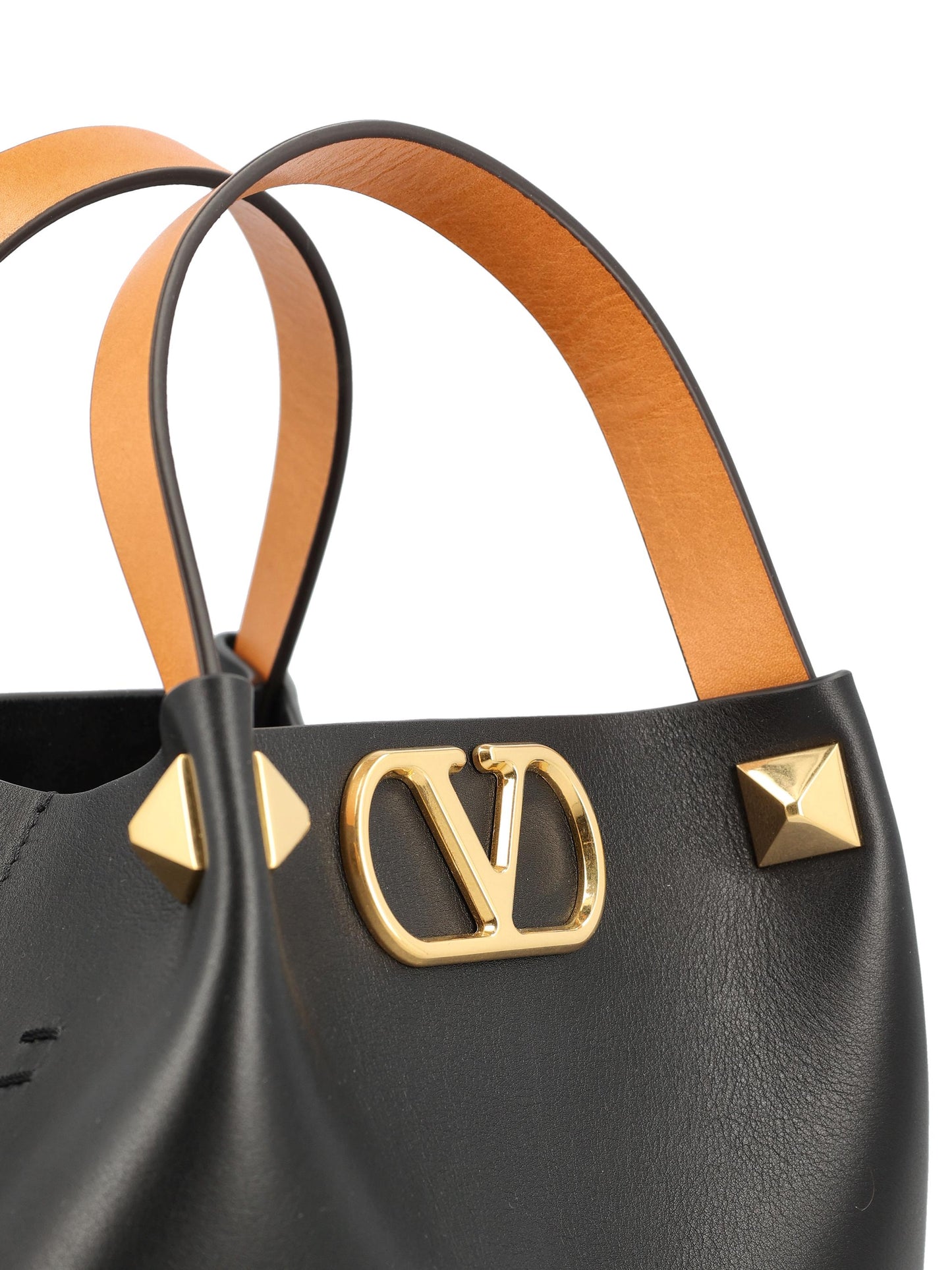 Borsa realizzata in pelle. 8W2B0T02LSX CAG VALENTINO GARAVANI 
