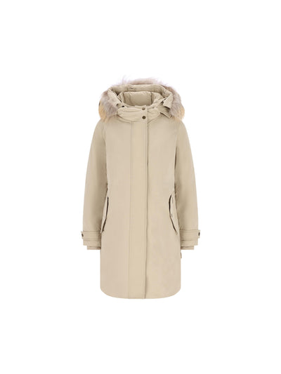 Piumino realizzato in poliestere. CFWWOU2044FRUT5092 7404 WOOLRICH 