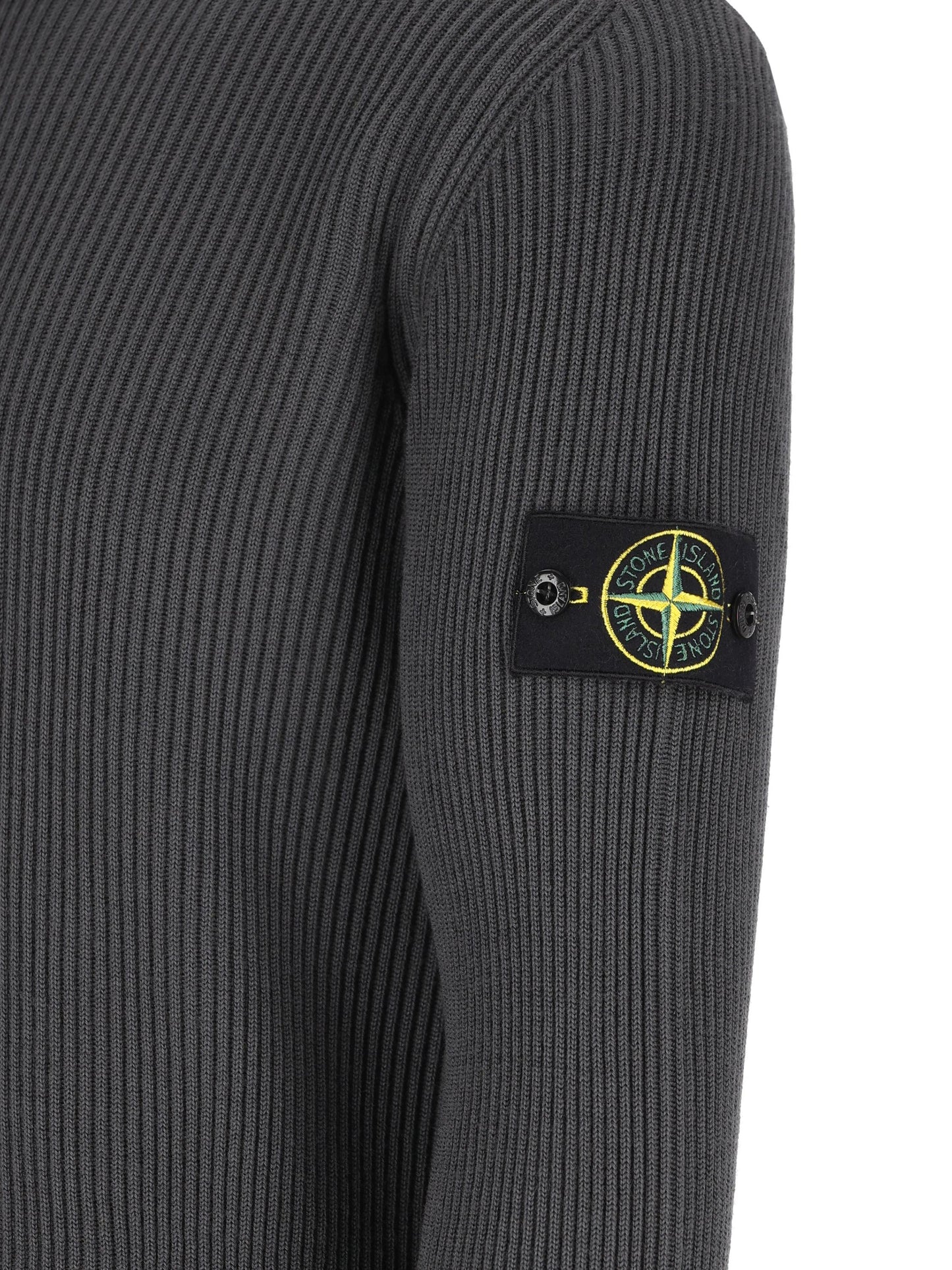 Maglione dolcevita finemente rifinito a costine 5100052 S00C2V0062 STONE ISLAND 