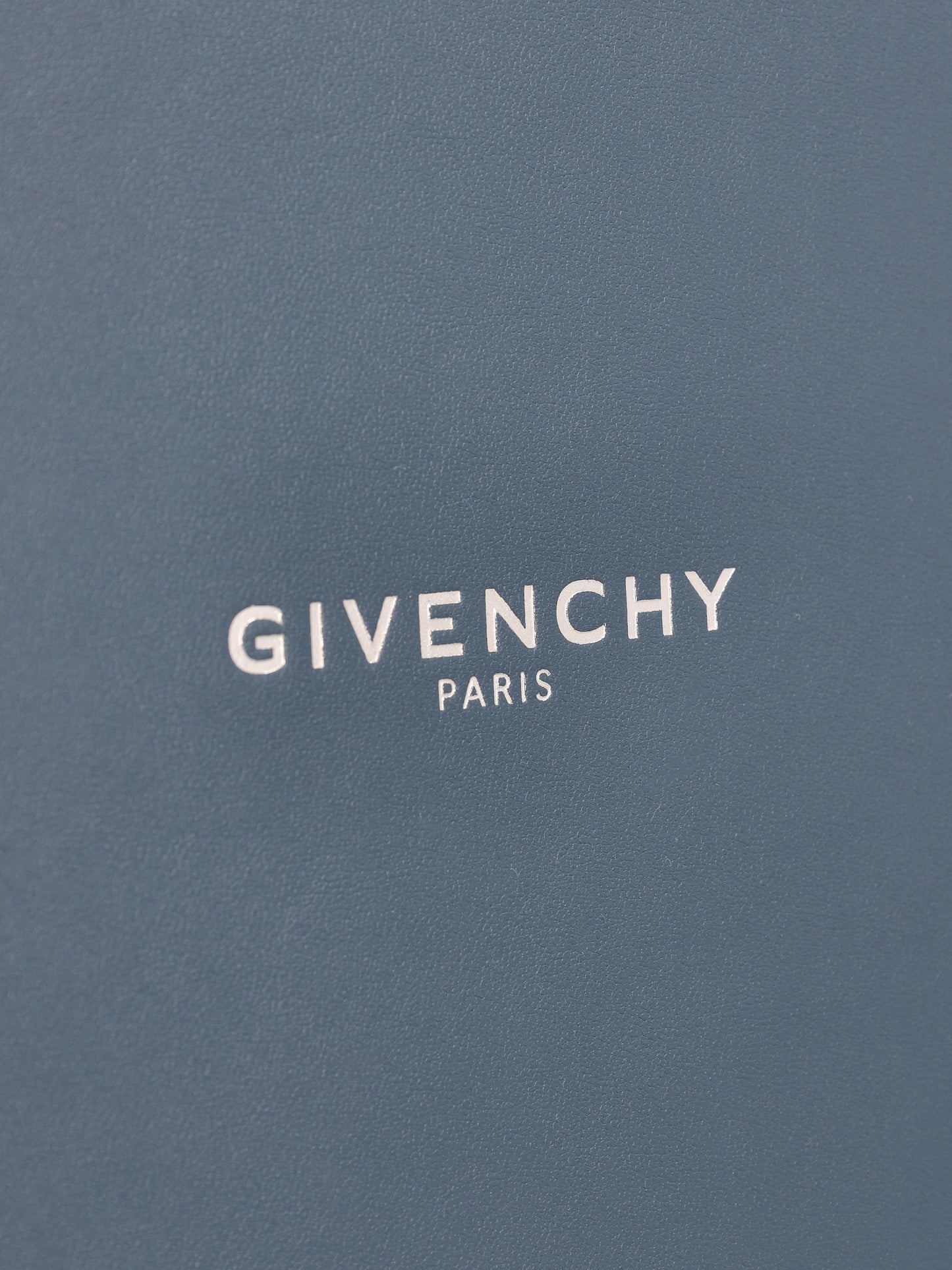 Pochette realizzata in pelle. BK60FXK21L 427 GIVENCHY 