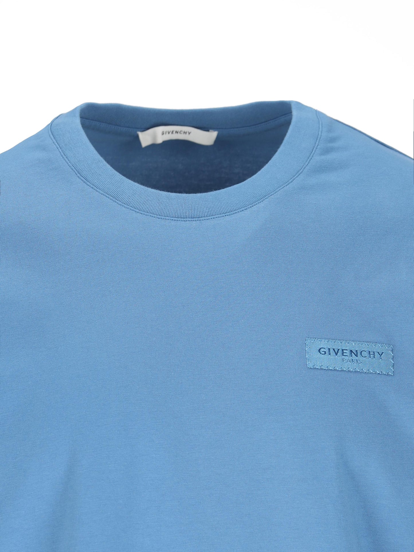 T-Shirt realizzata in cotone. BM71NK3YSJ 427 GIVENCHY 