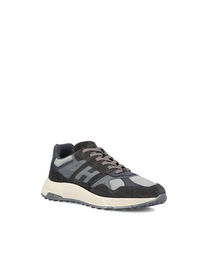 Sneakers in pelle scamosciata. HXM5630FK70UHS 31TZ HOGAN 