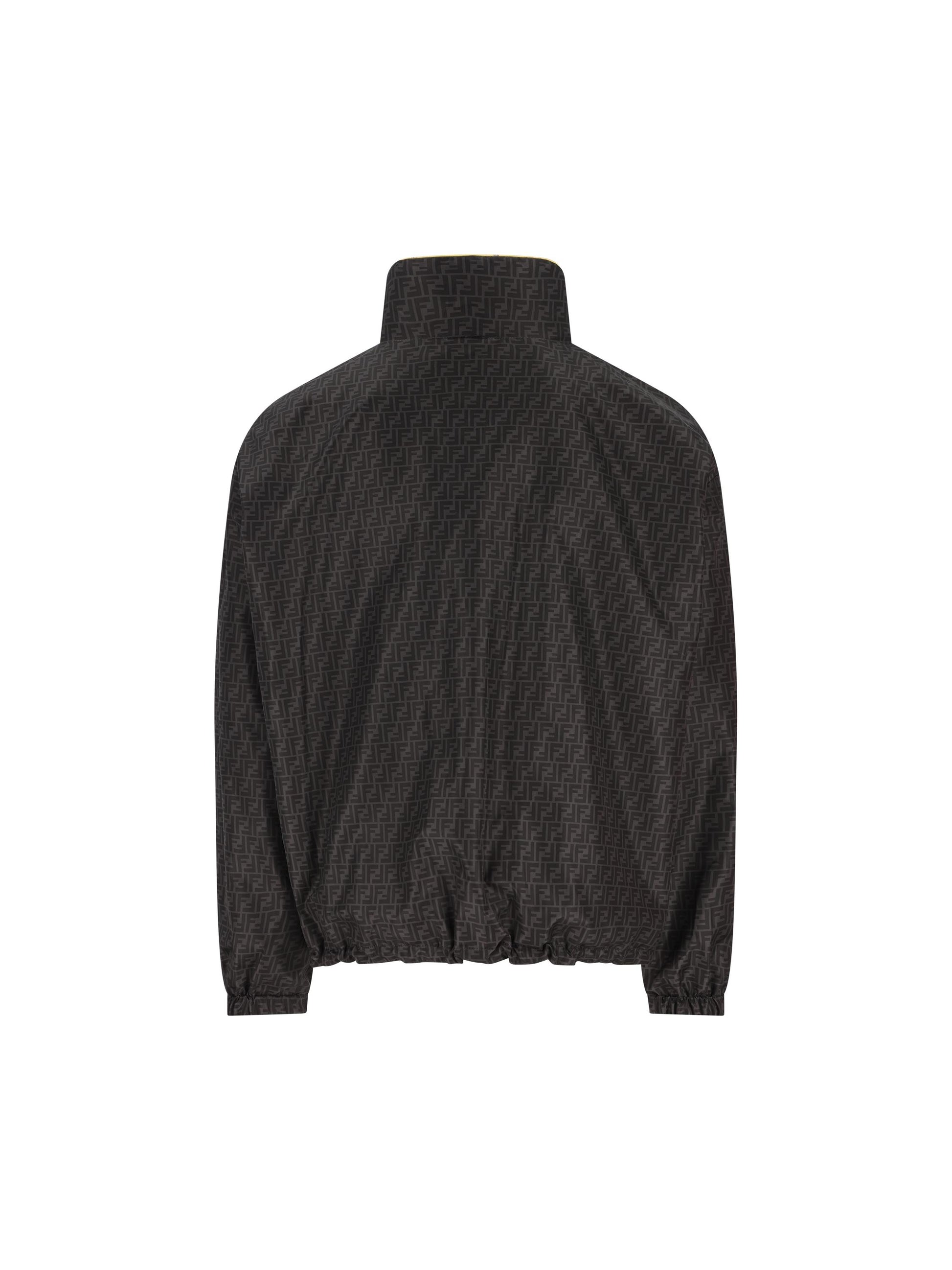 Giacca realizzata in poliammide. FAA980 AYYVF0GME FENDI 