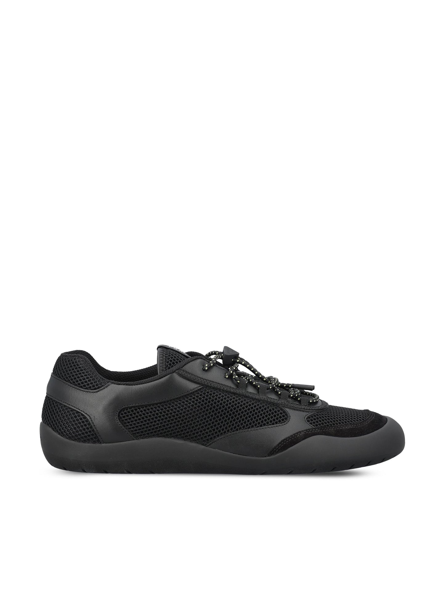 Sneakers realizzate in pelle di vitello e mesh. 2EE468 3ZM0F0002 PRADA 