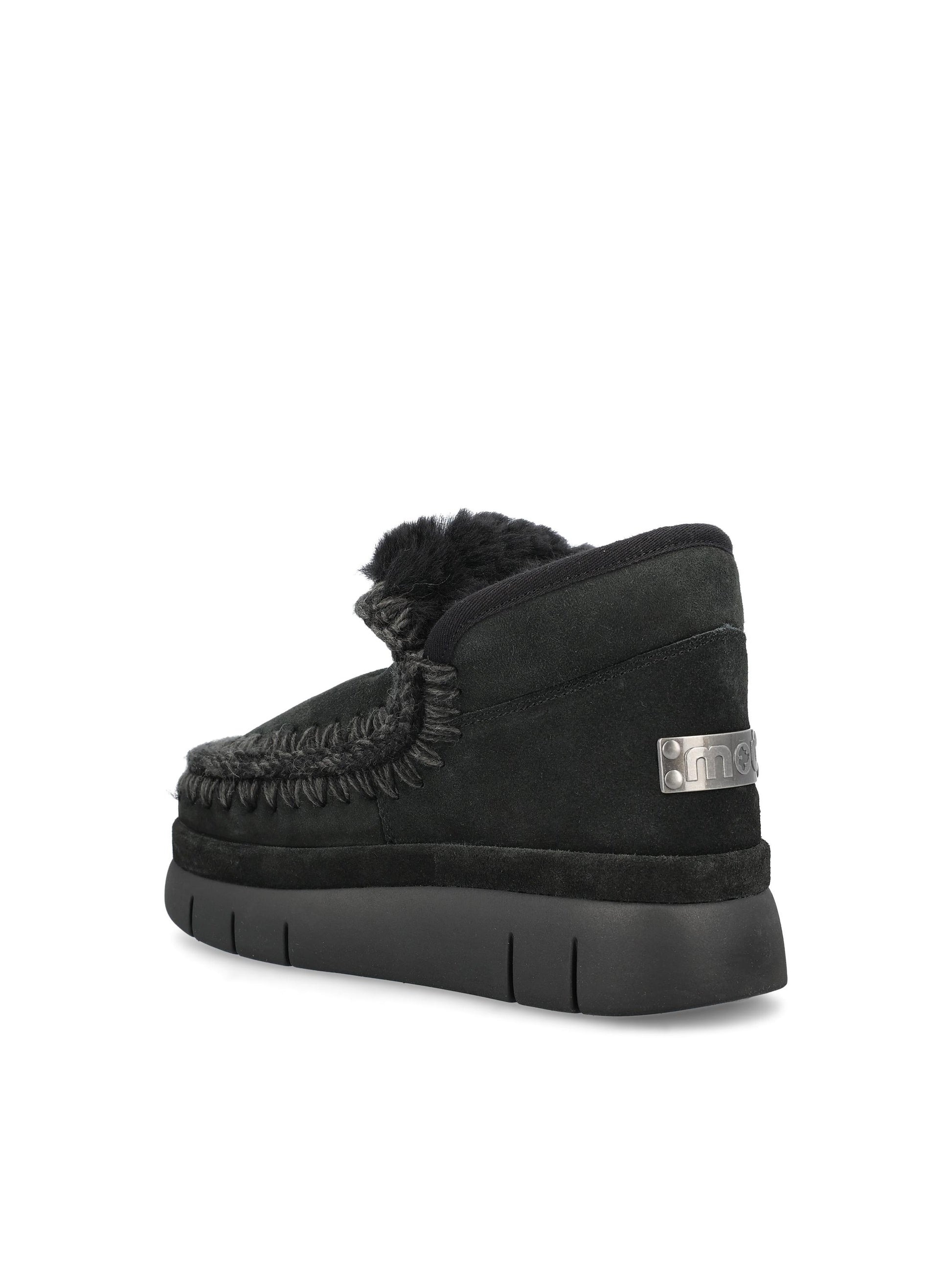 Sneakers realizzate in suede. FW751000A BKB MOU 