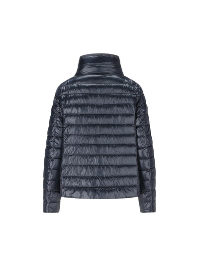 Piumino realizzato in poliammide. PI001846D 12017Z9290 HERNO 