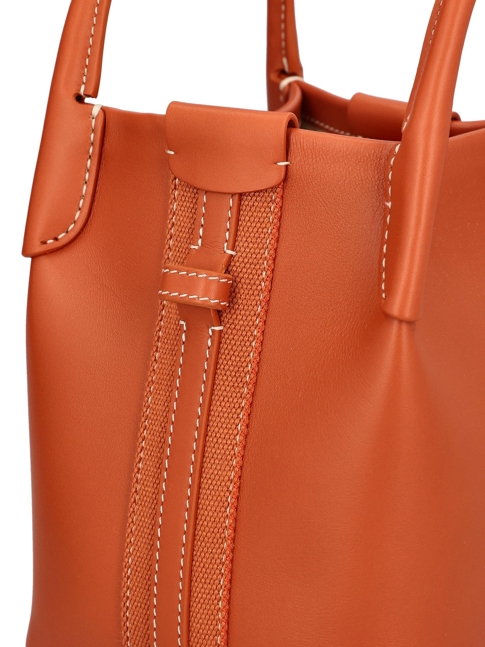 Borsa realizzata in pelle. FAN0807 L0EB LORO PIANA 