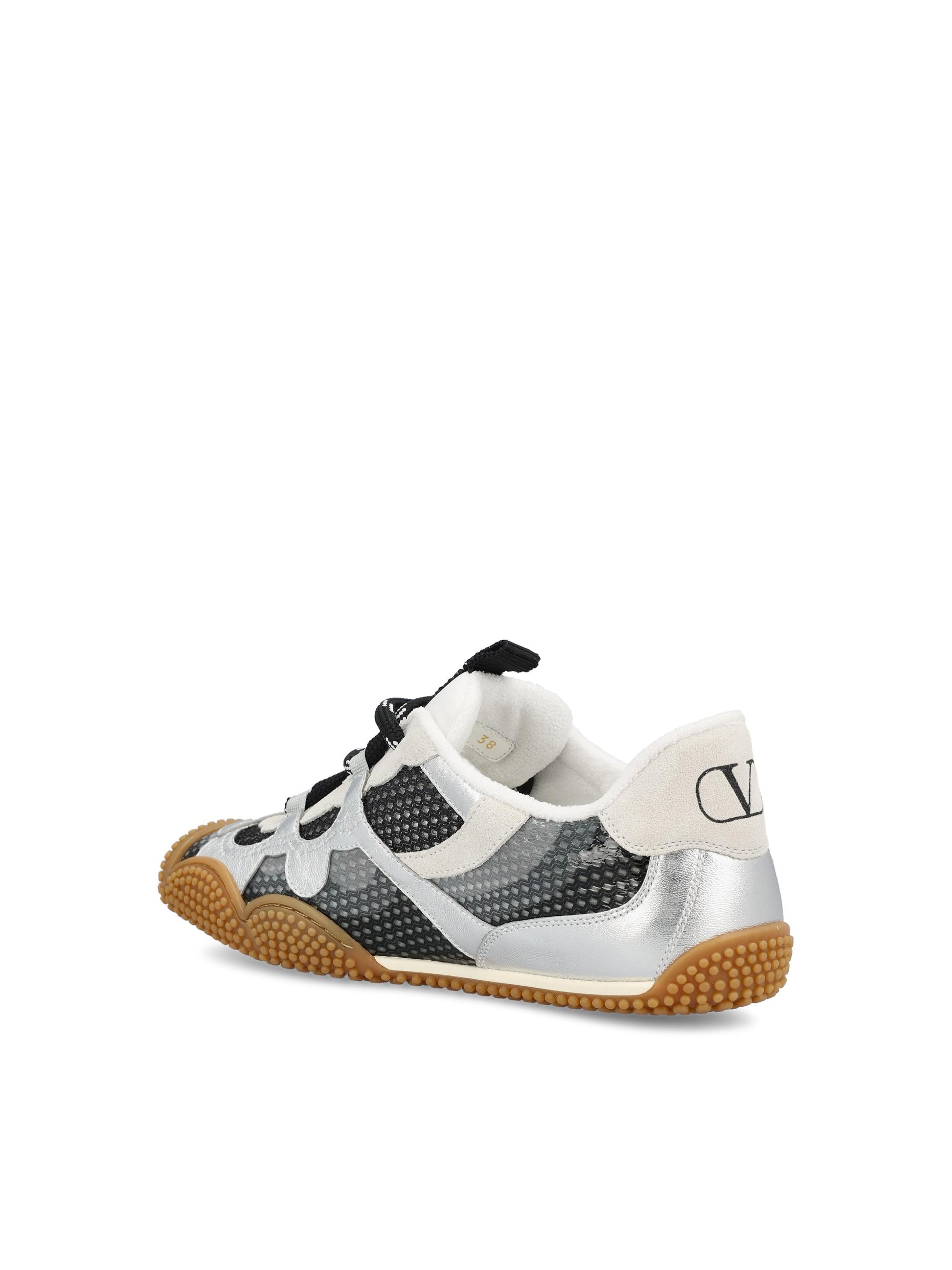 Sneakers realizzate in pelle di vitello gommata. 8W2S0NB8SPE 9NZ VALENTINO GARAVANI 