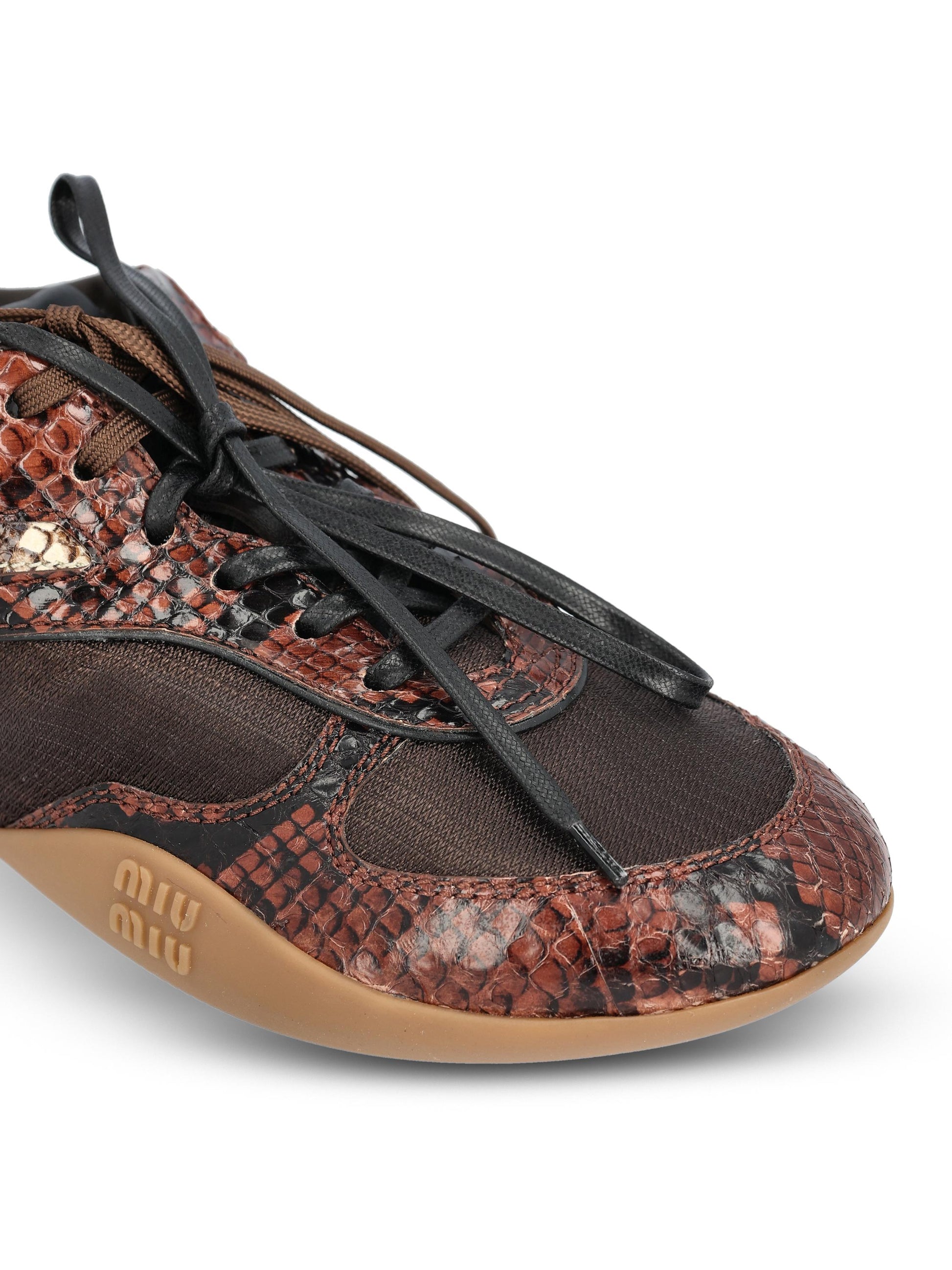 Sneakers realizzate in poliammide riciclata. 5E428E 3ZL4F0Q70 MIU MIU 