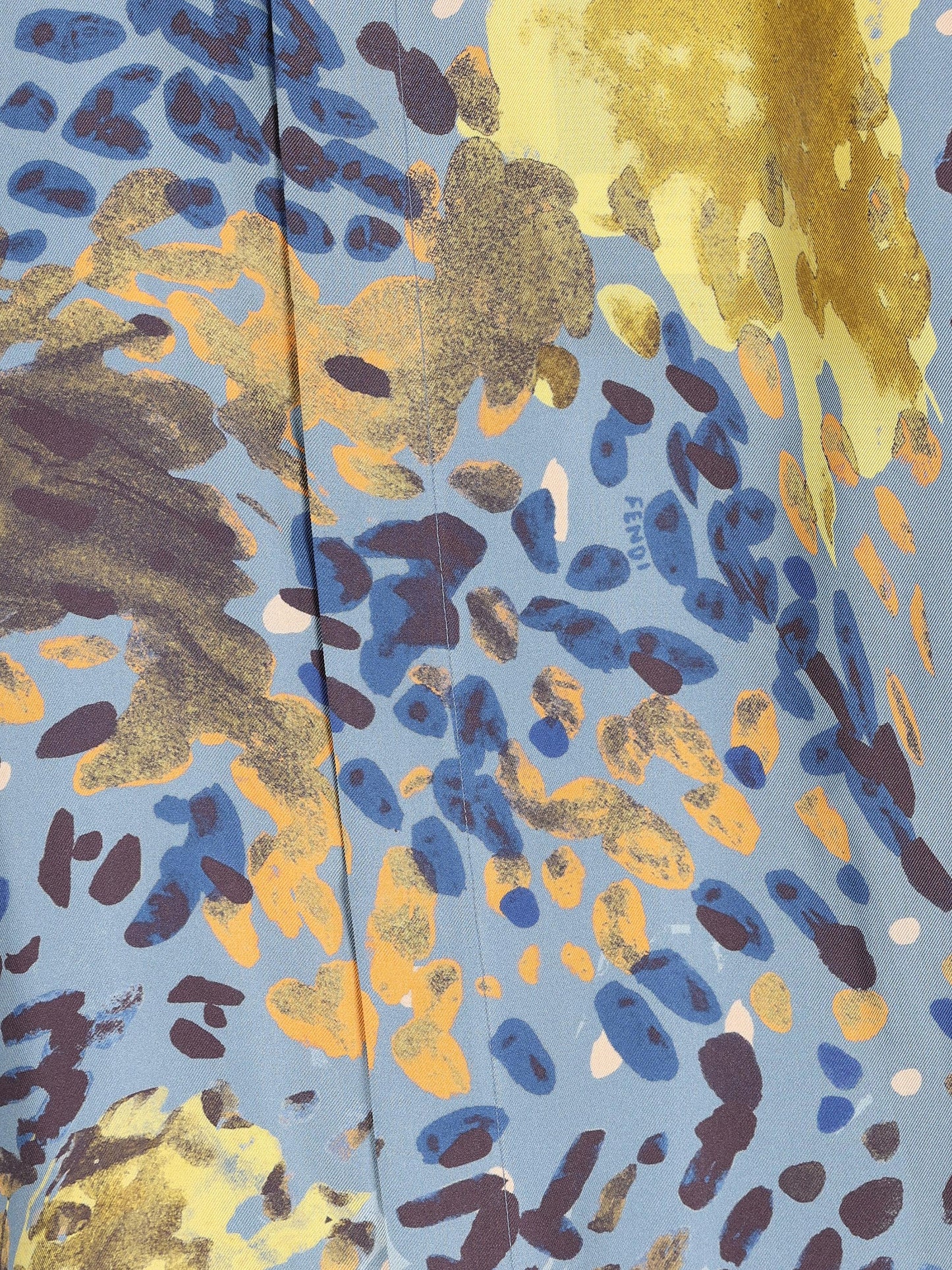 Camicia realizzata in seta. FS1317 AVZBF0QR0 FENDI 