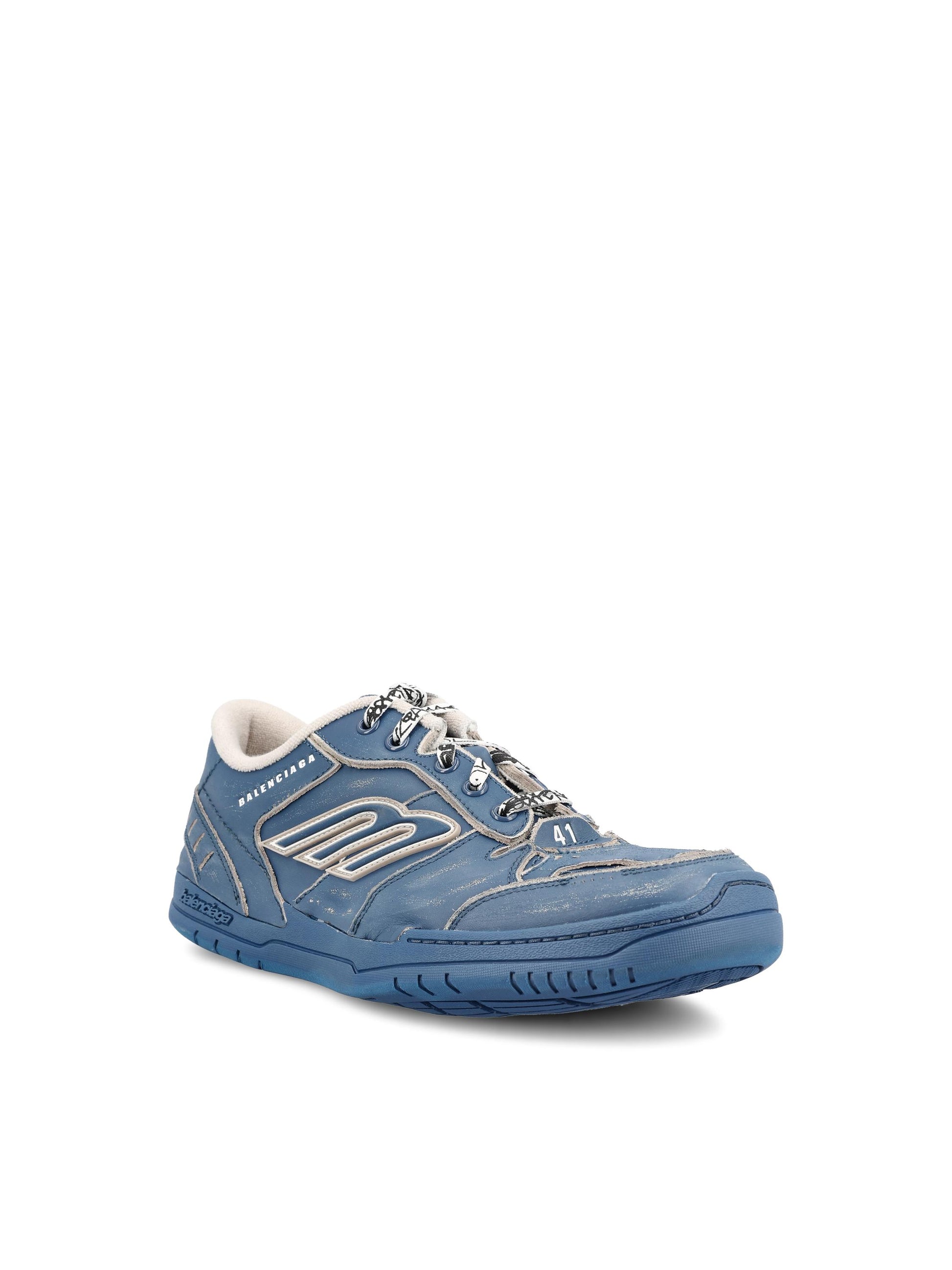 Sneakers realizzate in pelle di vacchetta. 841765 WCURS4090 BALENCIAGA 