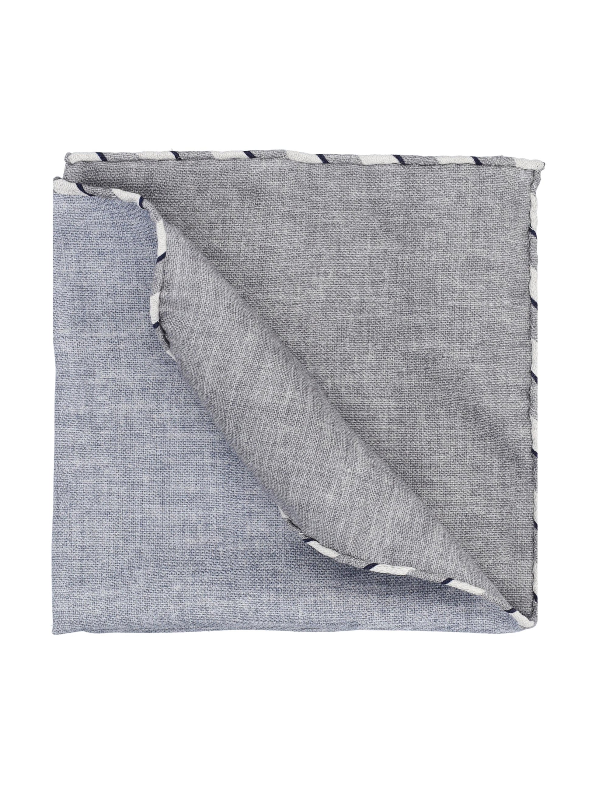 Pochette realizzata in seta. MX8650091 C7864 BRUNELLO CUCINELLI 