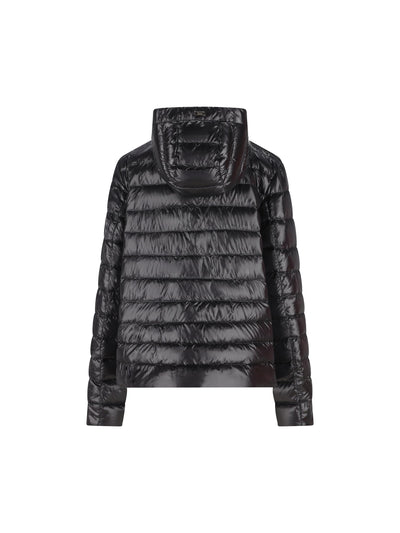 Piumino realizzato in poliammide. PI001994D 12017Z9300 HERNO 