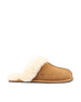 Ciabatte realizzate in pelle scamosciata. 1106872 CHE UGG 