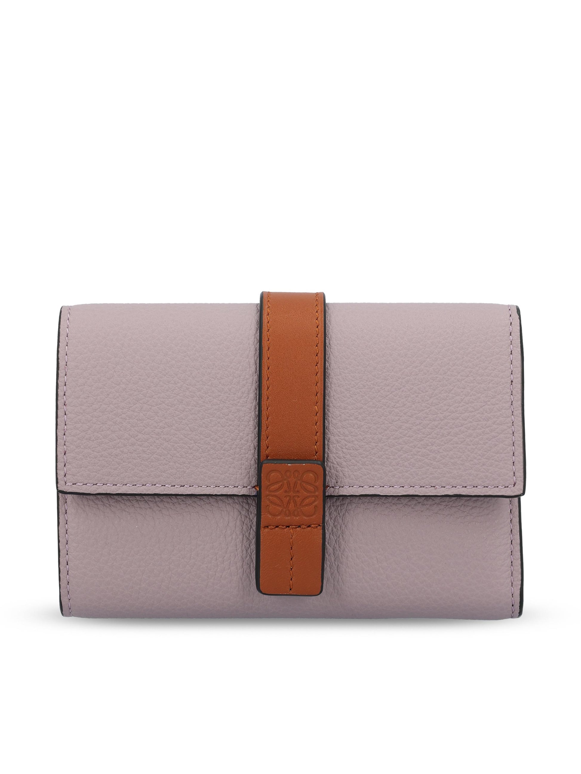 Portafoglio realizzato in pelle. C660S86X04 0057 LOEWE 