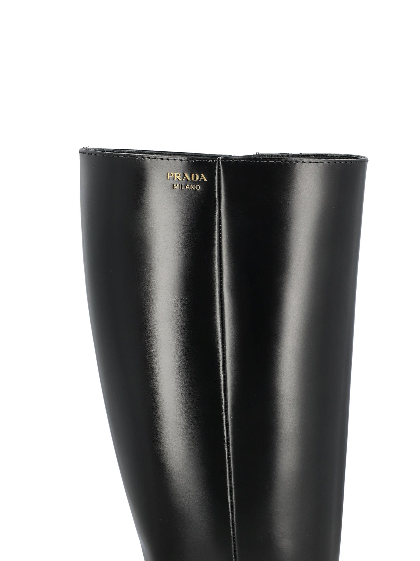 Stivali realizzati in pelle di vitello. 1W201O P39F0002 PRADA 