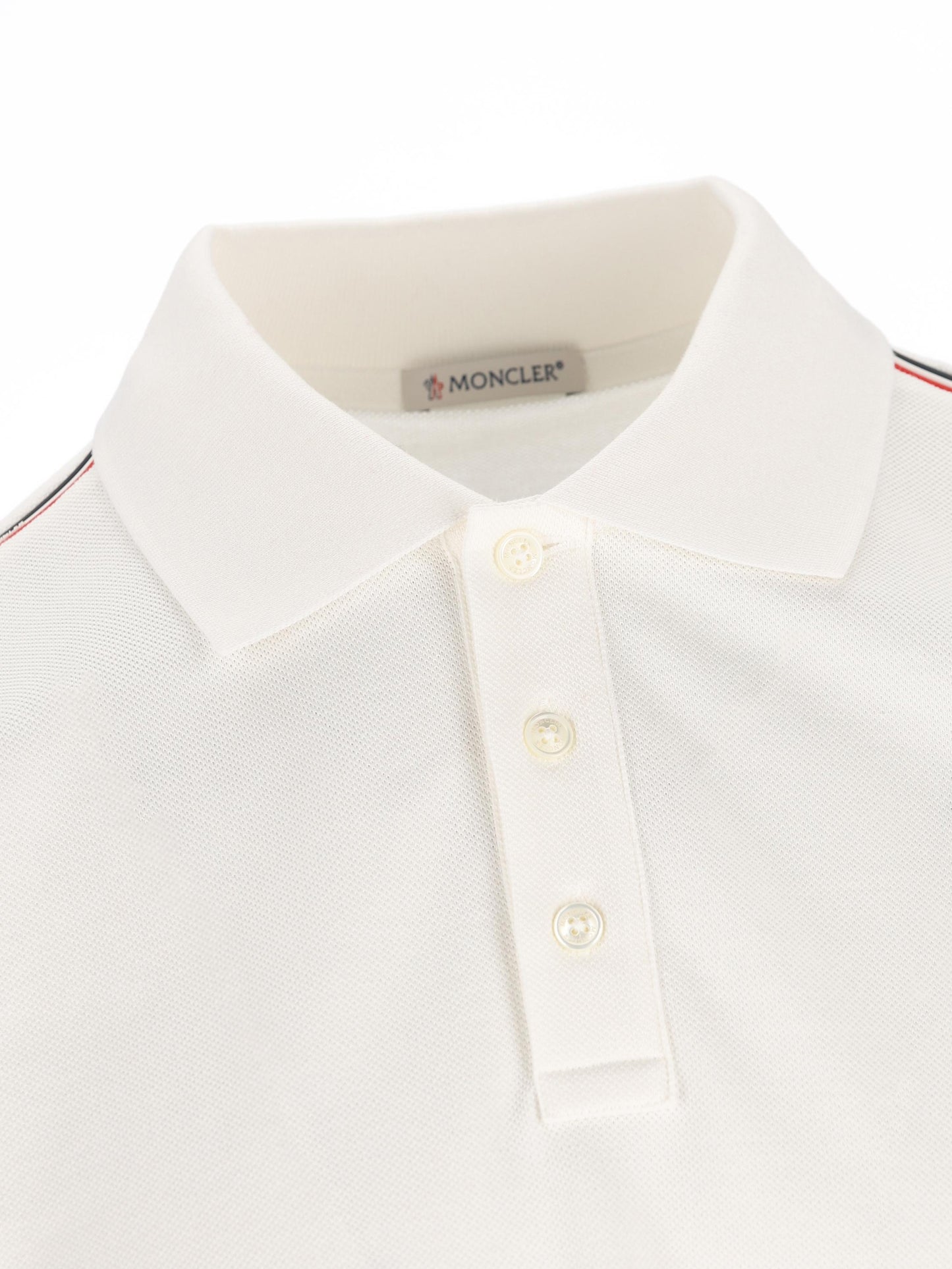 Polo realizzata in cotone. M8A00031 89A16034 MONCLER 