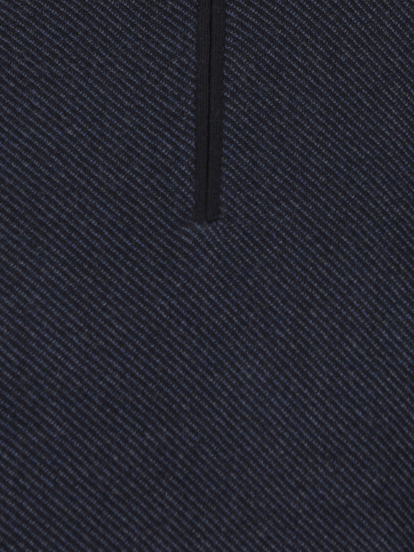 Maglia realizzata in cashmere. FAP5949 J16U LORO PIANA 