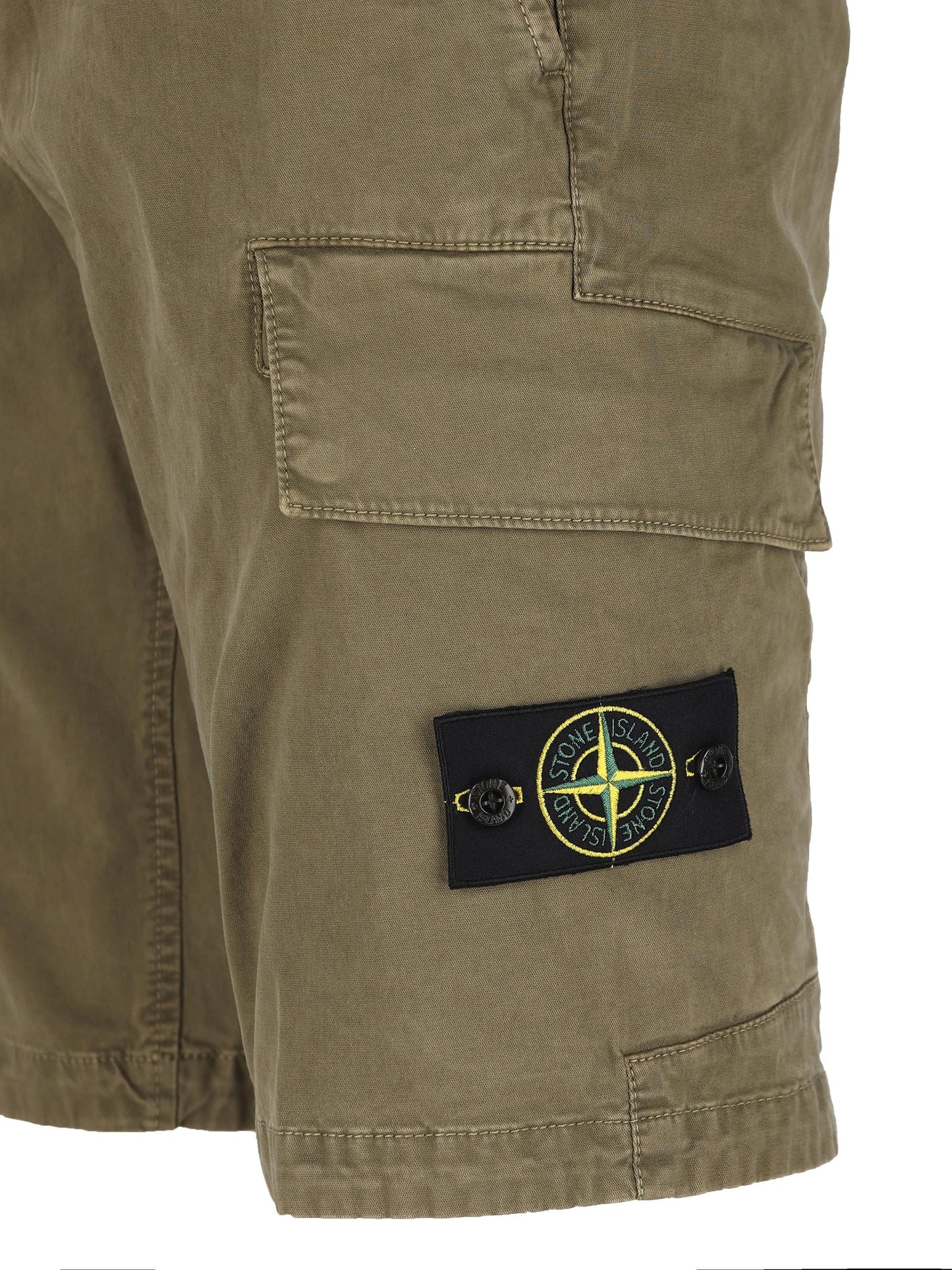 Shorts realizzati in cotone. L100018 S0004V015G STONE ISLAND 