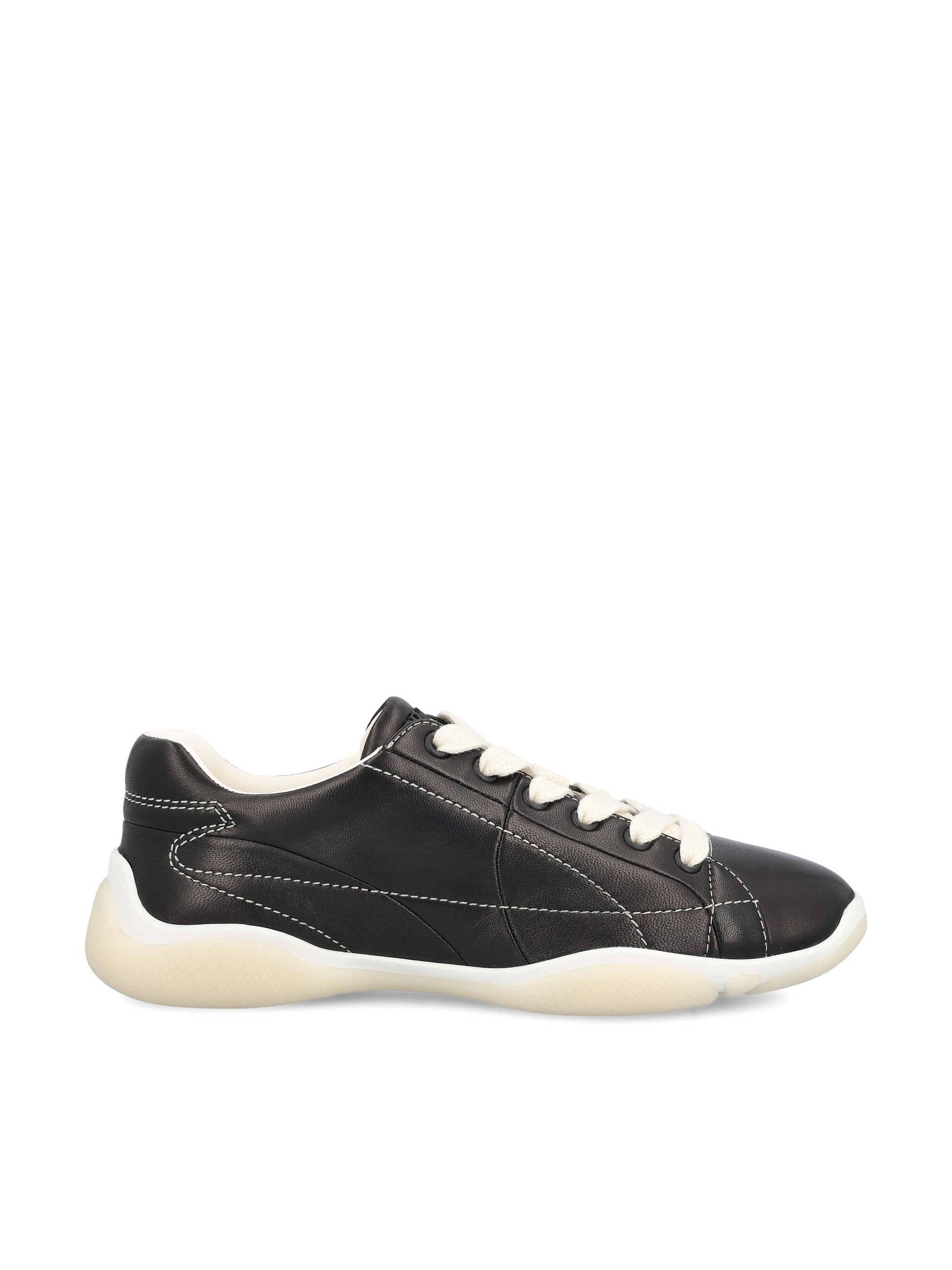 Sneakers realizzate in pelle di agnello. 1E942N 038F0632 PRADA 